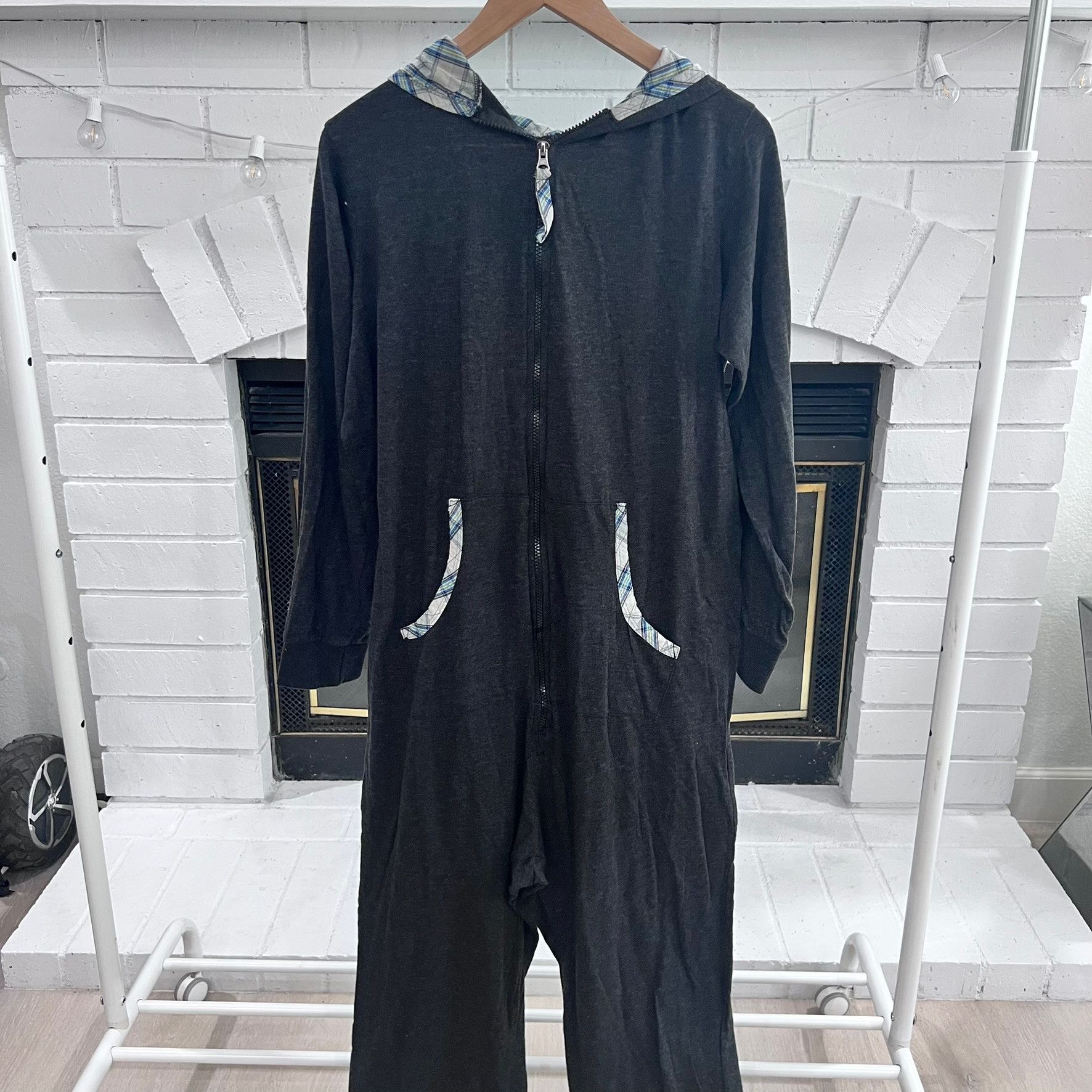 Other Bottoms Out Onesie Hooded Pajama Romper Jumper - Adult Size US 38 / EU 54 - 1 Thumbnail