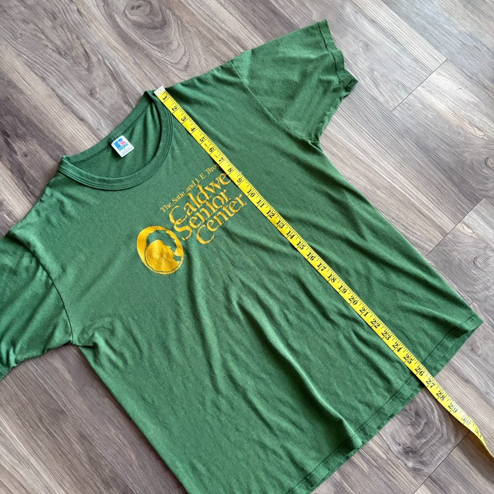 Russell Athletic × Vintage Vintage Paper Thin Burnout T-Shirt Size L 1980s Green Size US L / EU 52-54 / 3 - 9 Thumbnail