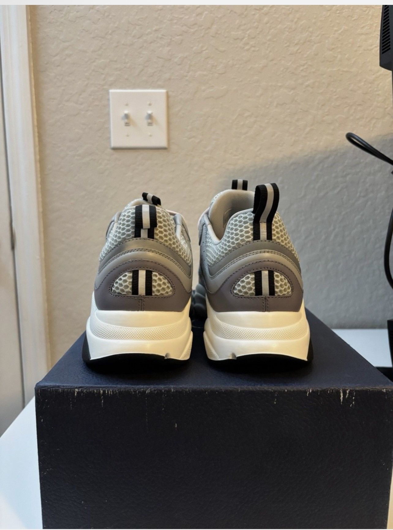 Dior Dior b22 grey Size US 7 / EU 40 - 7 Thumbnail