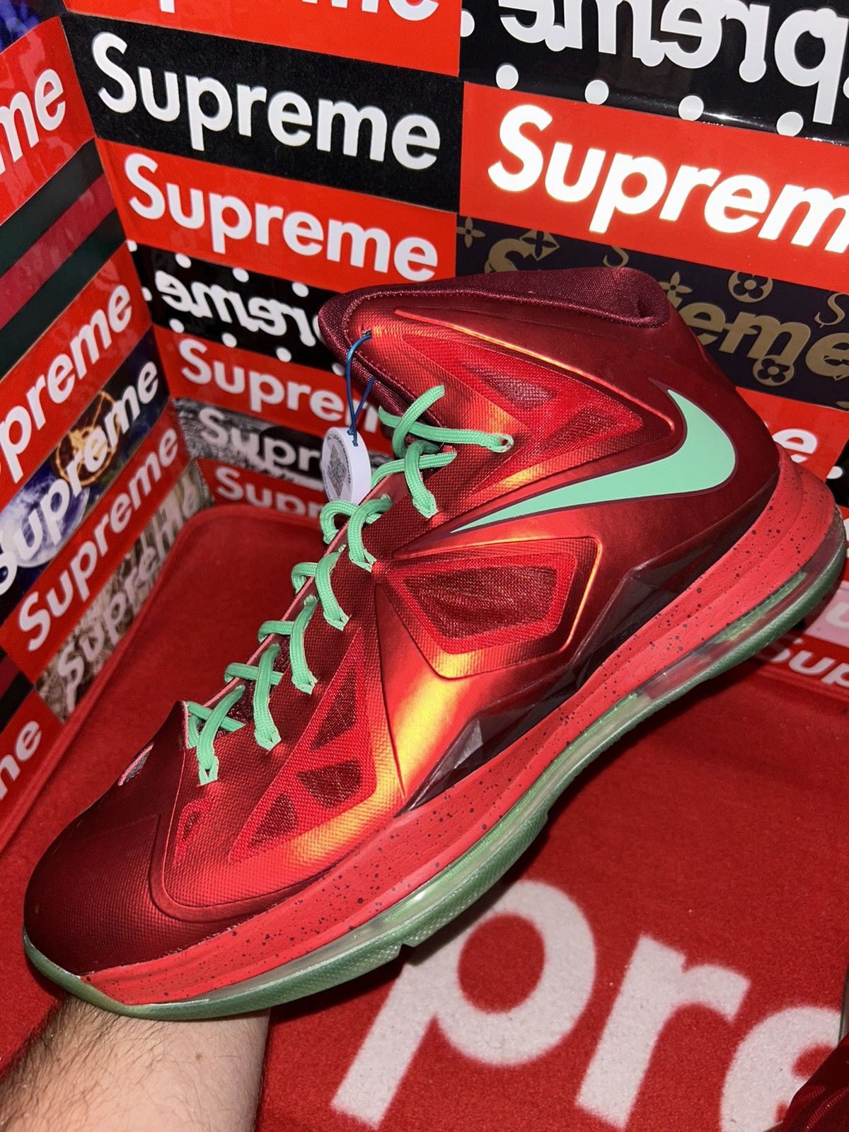 Nike Nike Lebron 10 'Christmas' 541100-600 size 14 NEW WITH BOX Size US 14 / EU 47 - 6 Thumbnail