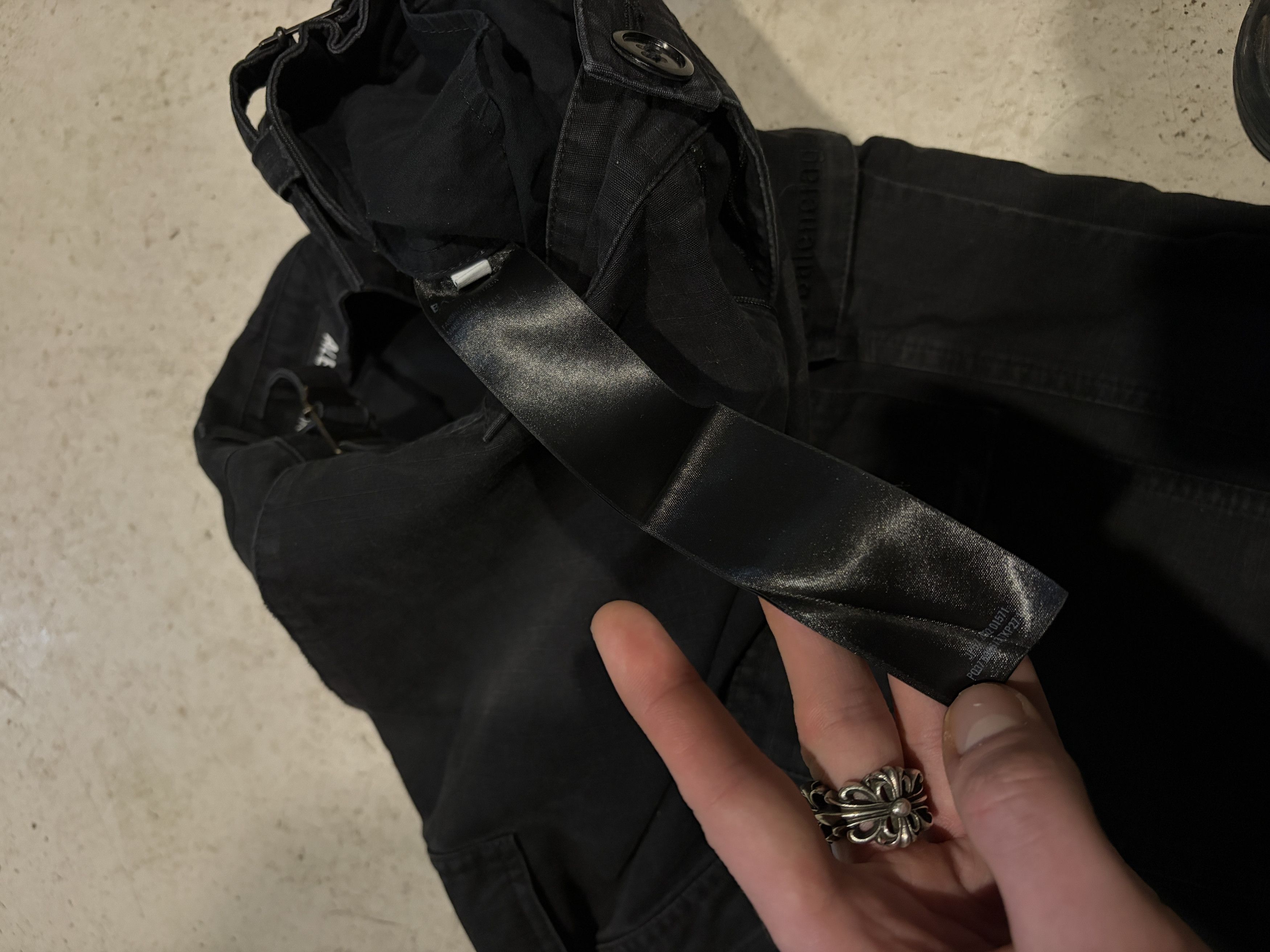 Balenciaga Balenciaga multi cargo transformer pants Size US 32 / EU 48 - 6 Thumbnail