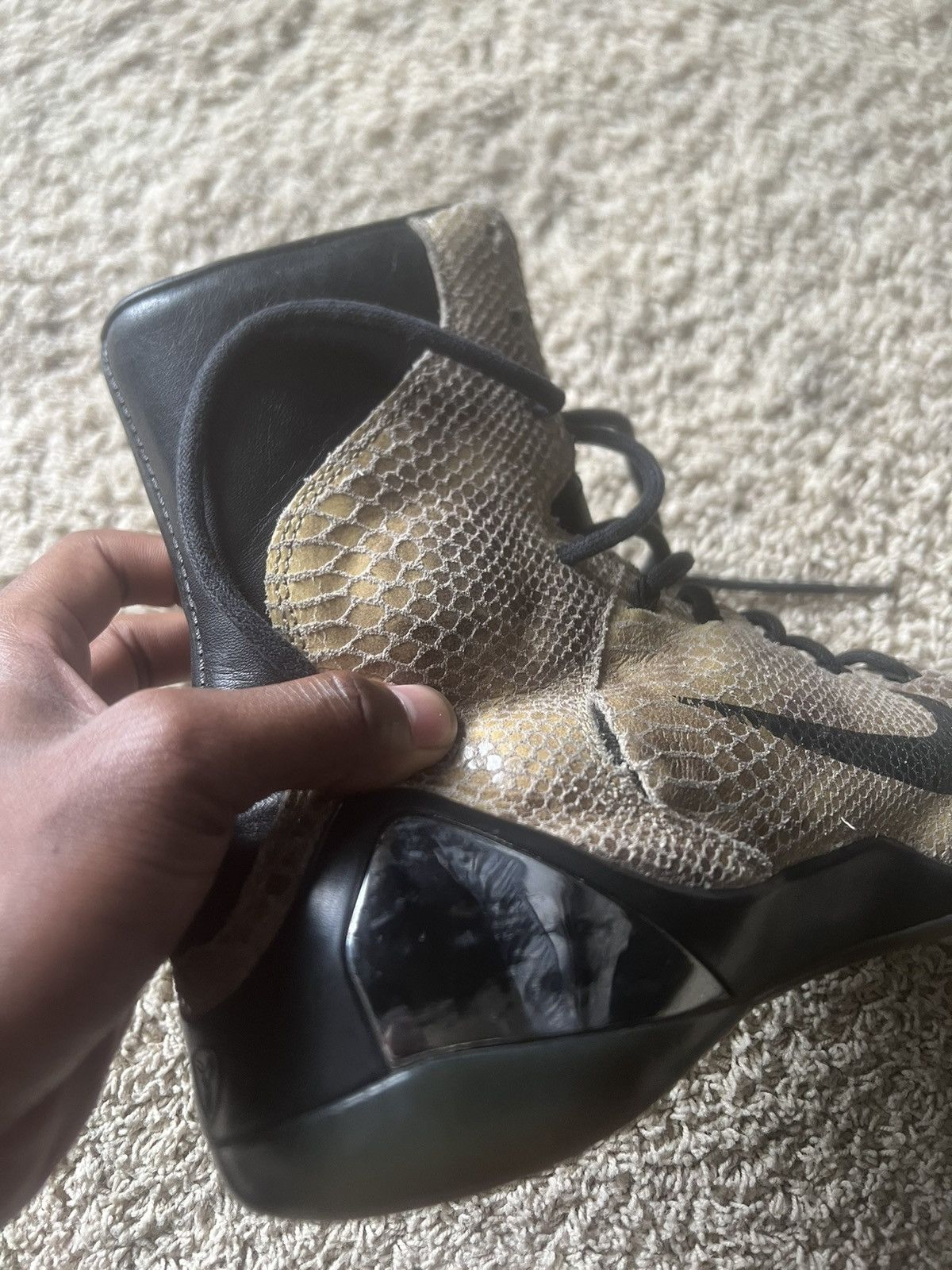 Nike Kobe 9 High EXT QS ‘Snakeskin’ Size US 12 / EU 45 - 9 Thumbnail