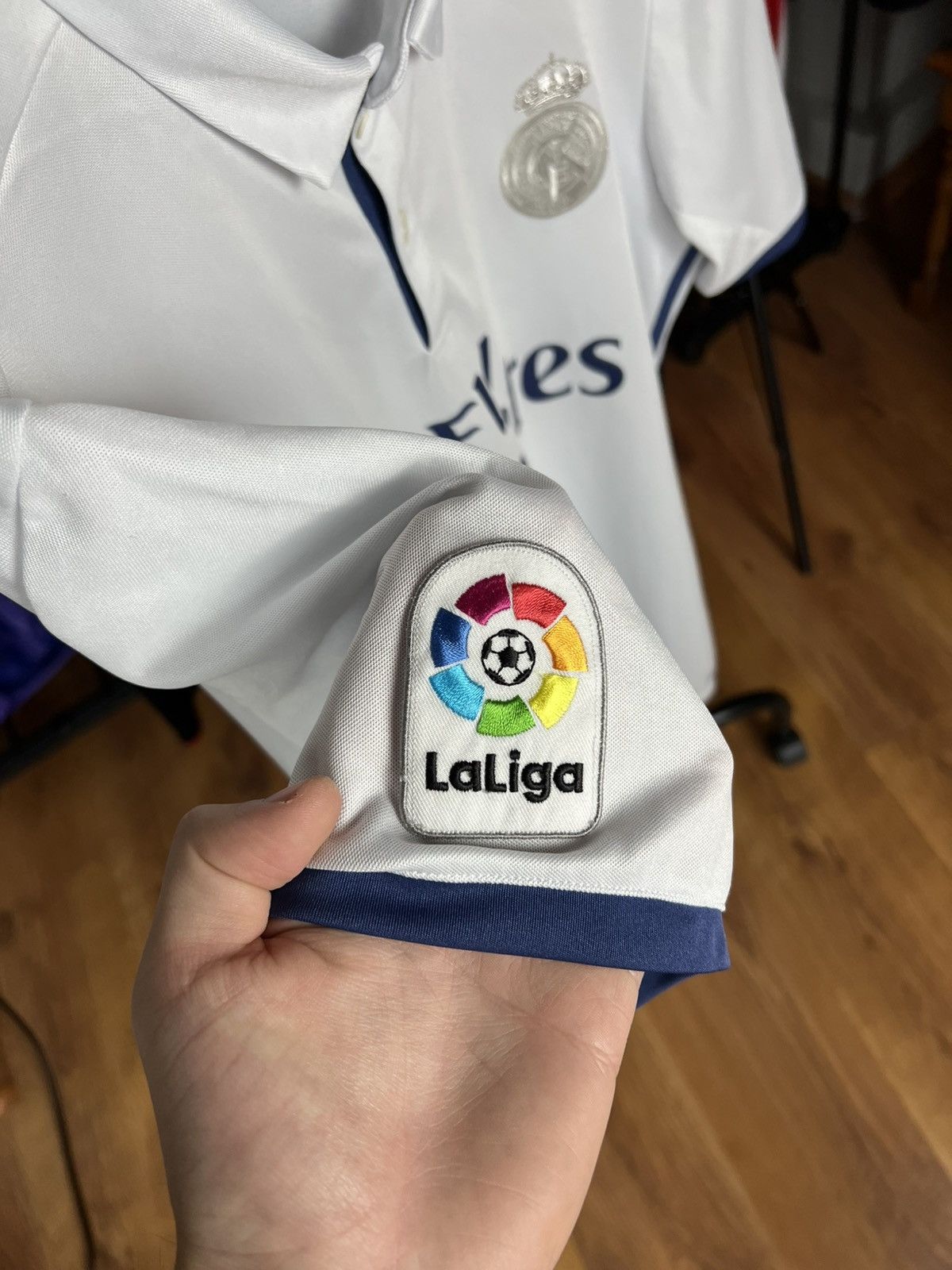 Adidas Soccer Jersey Adidas Real Madrid 2016/17 White Size US XL / EU 56 / 4 - 4 Thumbnail