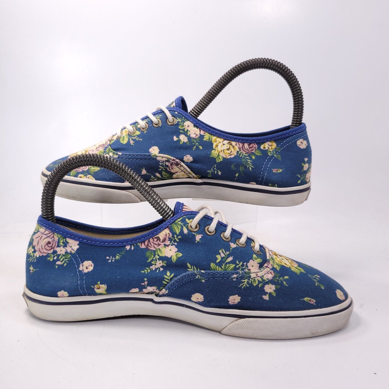 Vans Vans Off the Wall Shoe Womens Size 6 Men 4.5 T375 Blue White Size US 6 / IT 36 - 6 Thumbnail