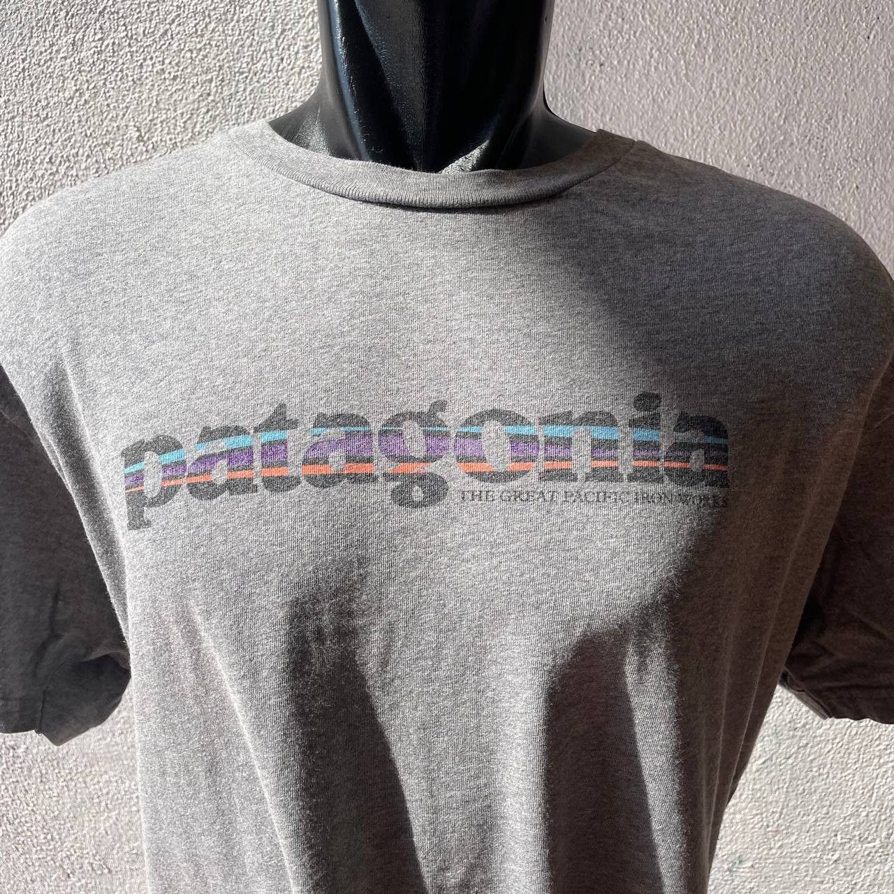 Patagonia PATAGONIA SPELL OUT OUTDOOR TSHIRT Size US XXL / EU 58 / 5 - 2 Thumbnail