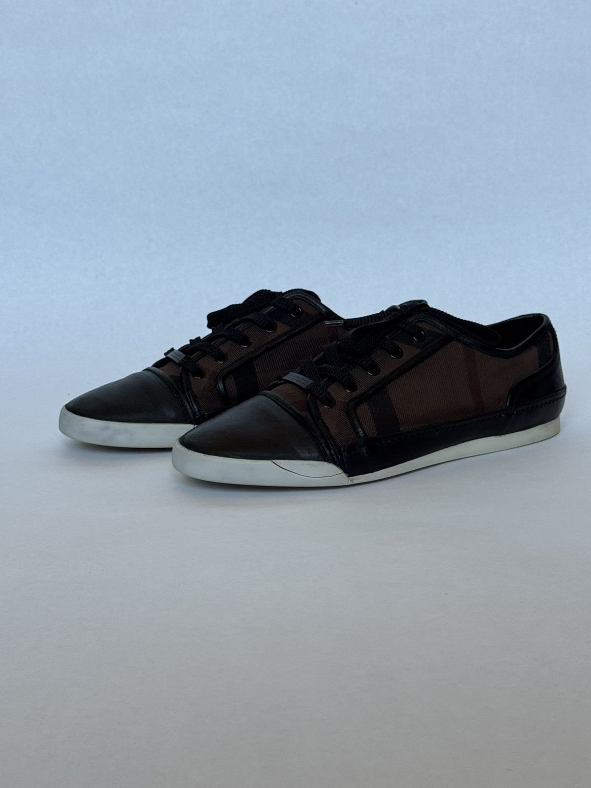 Burberry Burberry sneakers low profile with the nova check Size: 41 Size US 8 / EU 41 - 3 Thumbnail