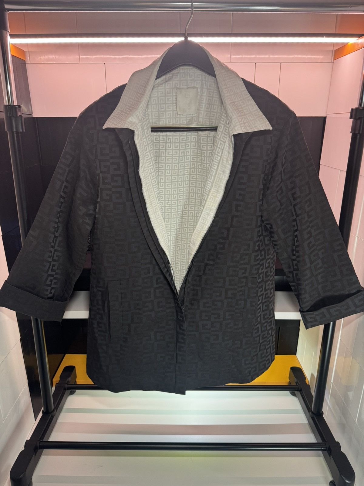 Givenchy Givenchy Boutiques Vintage Monogram Jacket Size US M / EU 48-50 / 2 - 16 Thumbnail