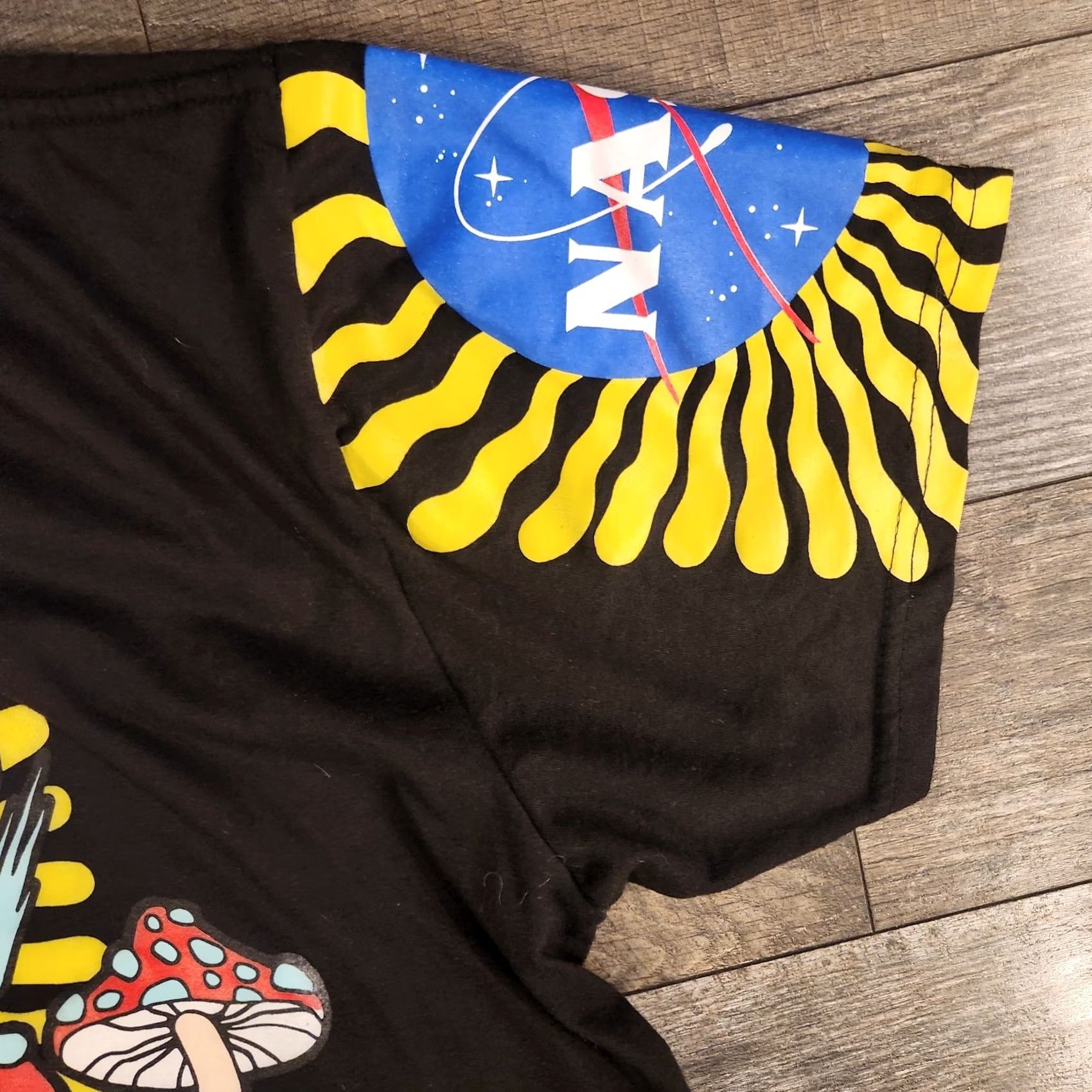 NASA NASA T Shirt Tee Mens 2XL Space Mushroom Psychedelic Double Sided AOP Black New Size US XXL / EU 58 / 5 - 3 Thumbnail