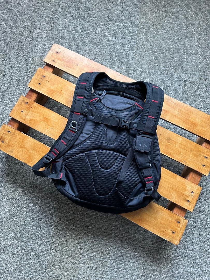 Oakley × Vintage VINTAGE OAKLEY BACKPACK Size ONE SIZE - 2 Thumbnail