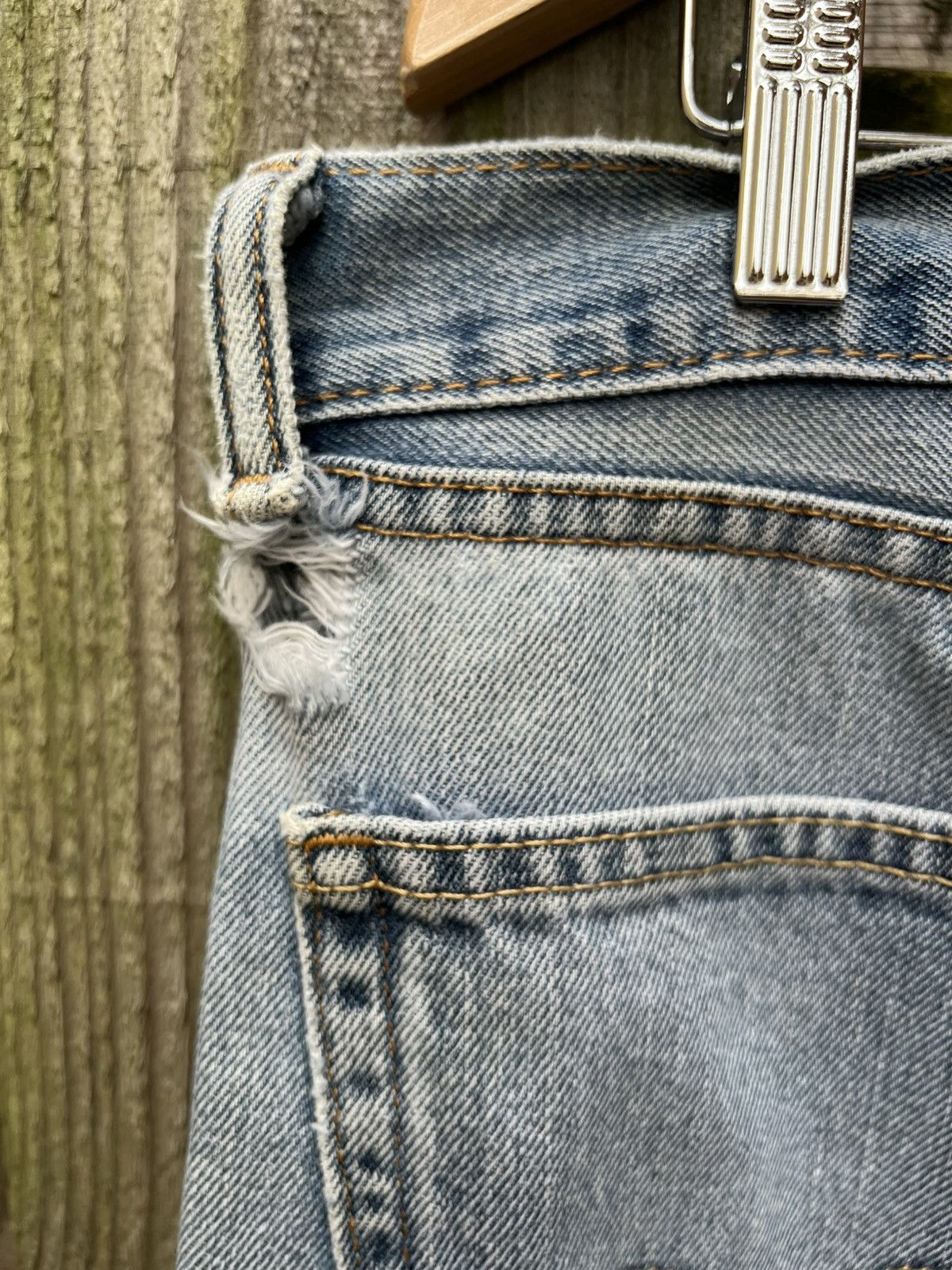 Levi's × Vintage Levi’s 505 Vintage Wash Size US 36 / EU 52 - 4 Thumbnail