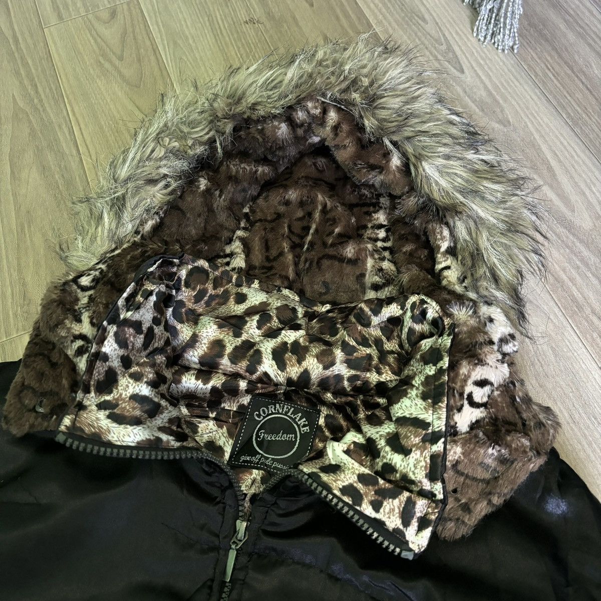 Hysteric Glamour × If Six Was Nine × Le Grande Bleu (L.G.B.) Cornflake vintage leopard Fur jacket IfSixWasNine LGB Style Size US L / EU 52-54 / 3 - 11 Thumbnail