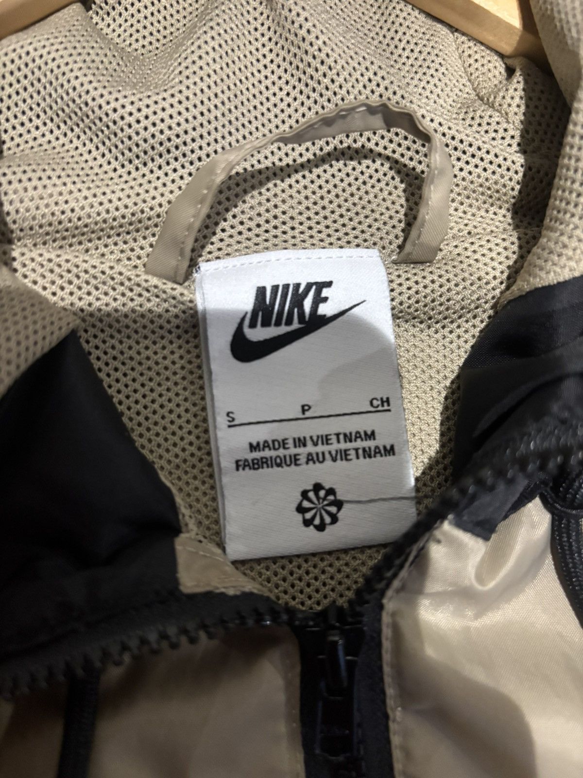 Nike Nike Windbreaker Size US M / EU 48-50 / 2 - 3 Thumbnail