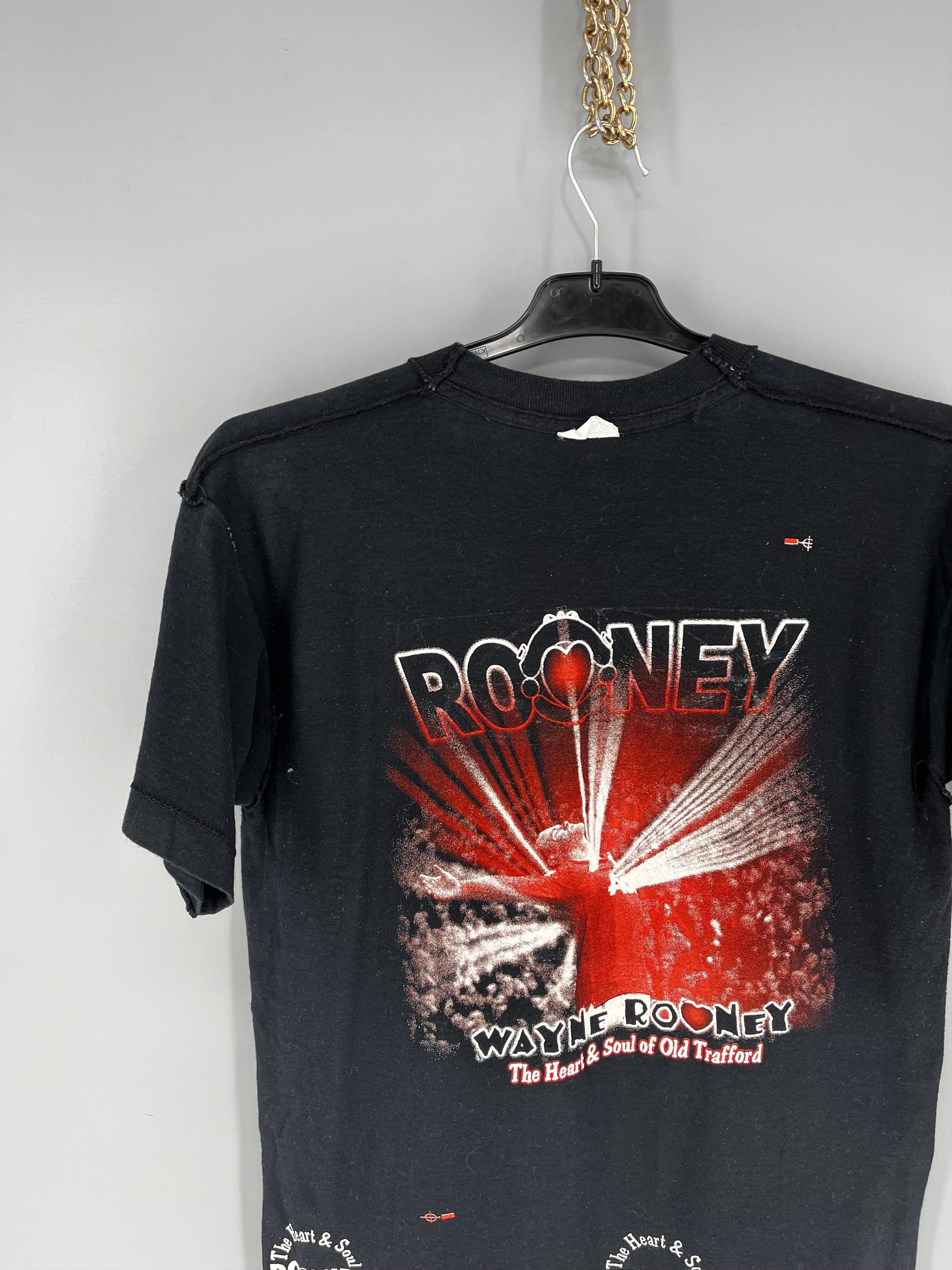 Band Tees VTG Donnie Darko Double Sided T-Shirt Ford Escort, Rooney Size US M / EU 48-50 / 2 - 16 Thumbnail