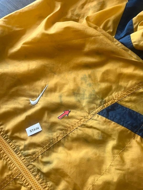 Nike Nike Sz M Track Jacket 1998 Windbreaker Big Swoosh Rare Size US M / EU 48-50 / 2 - 12 Thumbnail