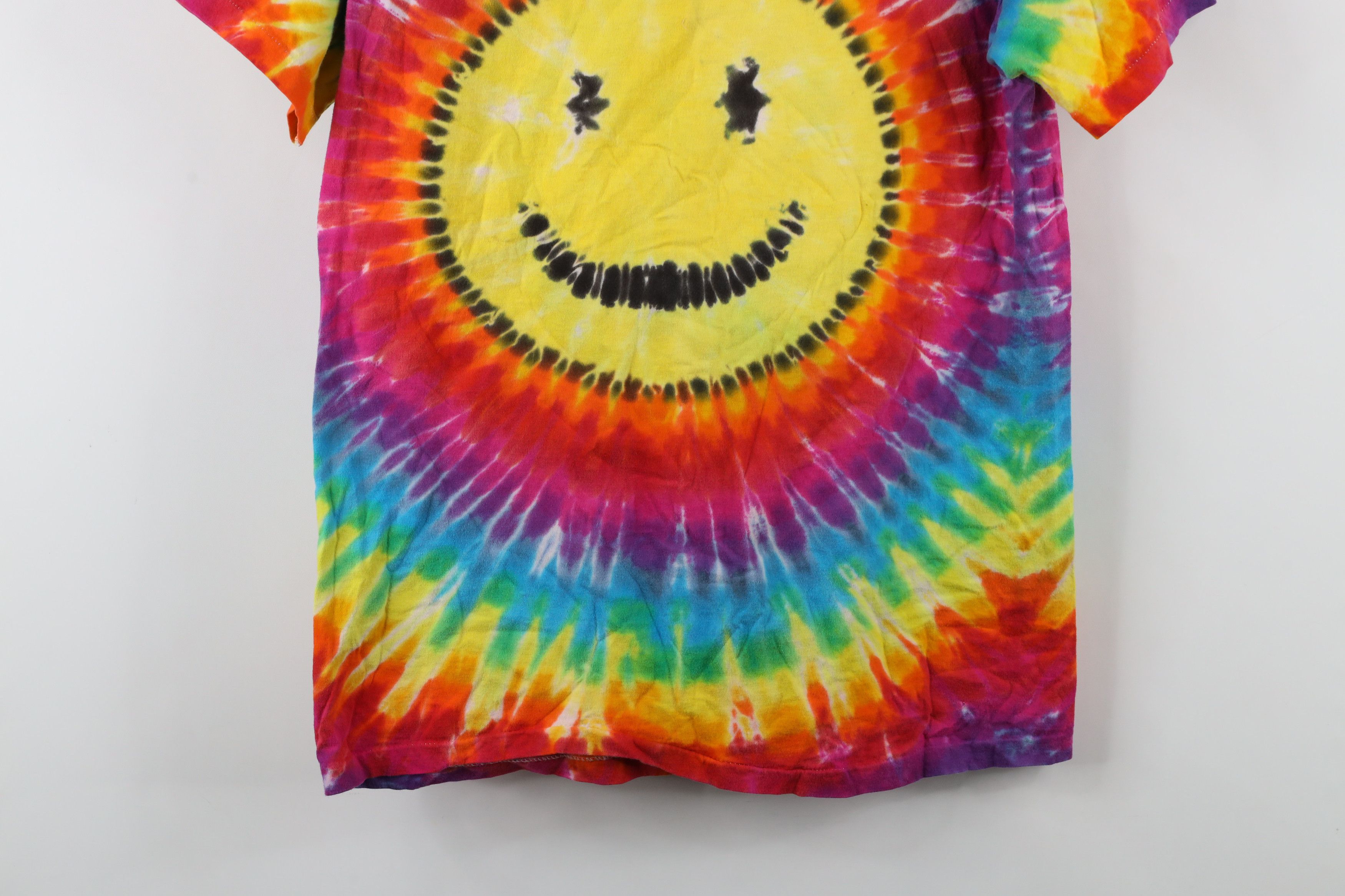 Vintage Vintage 90s Streetwear Rainbow Tie Dye Smiley Face T-Shirt Size M / US 6-8 / IT 42-44 - 14 Thumbnail