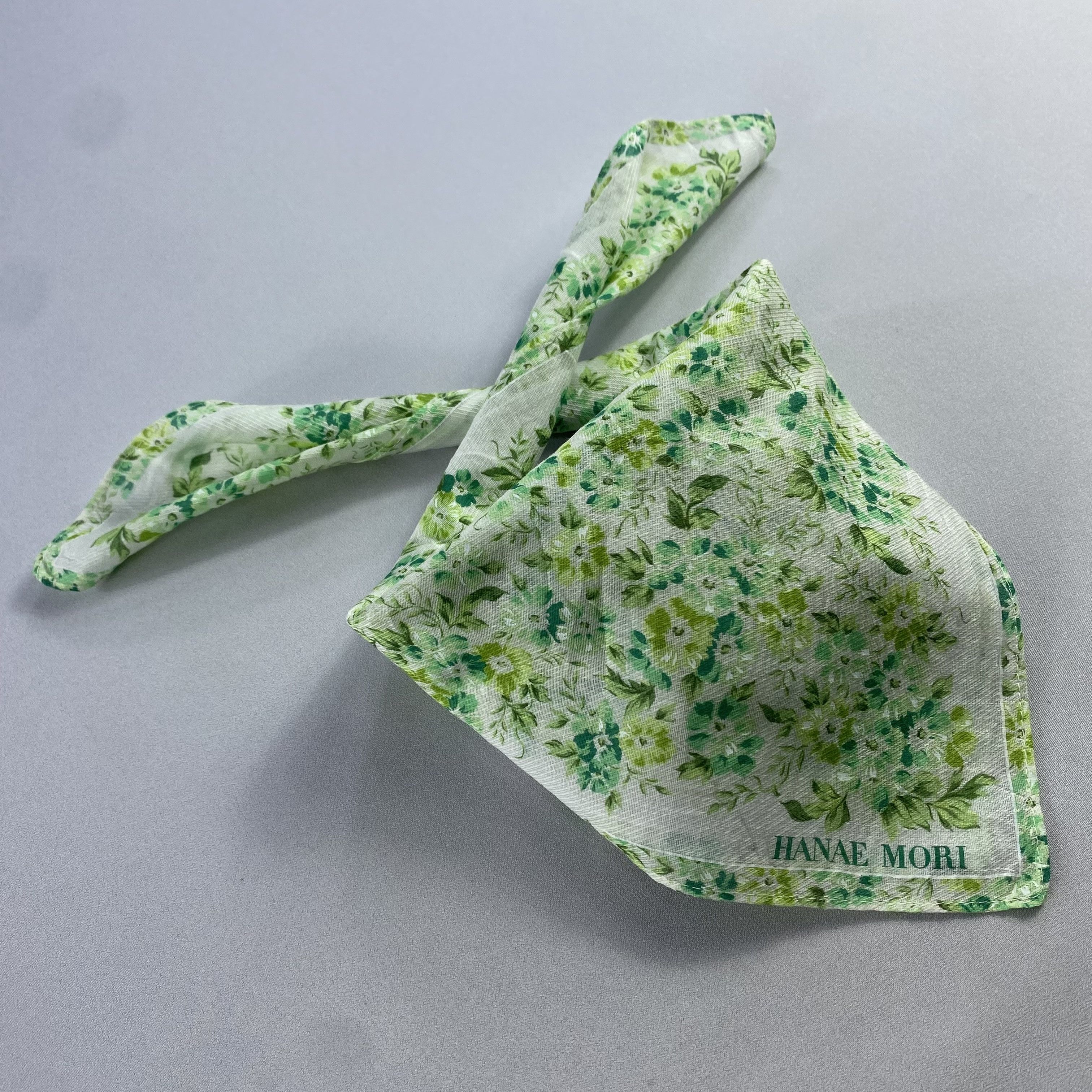 Vintage Hanae Mori Bandana/ Handkerchief / Neckerchief Size ONE SIZE - 2 Thumbnail