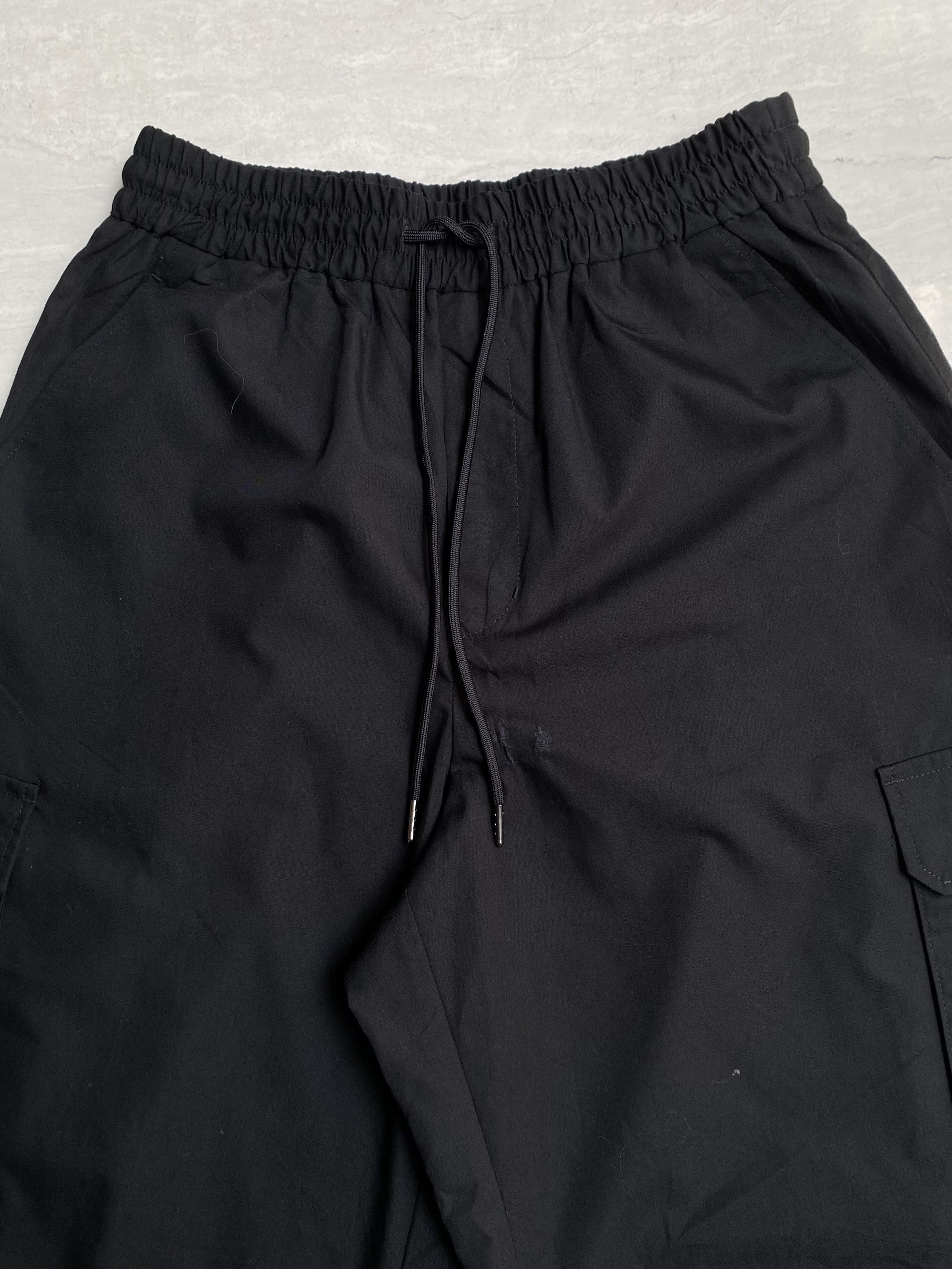 GU GU Black Wide Cargo Joger Pants Size US 26 / EU 42 - 2 Thumbnail