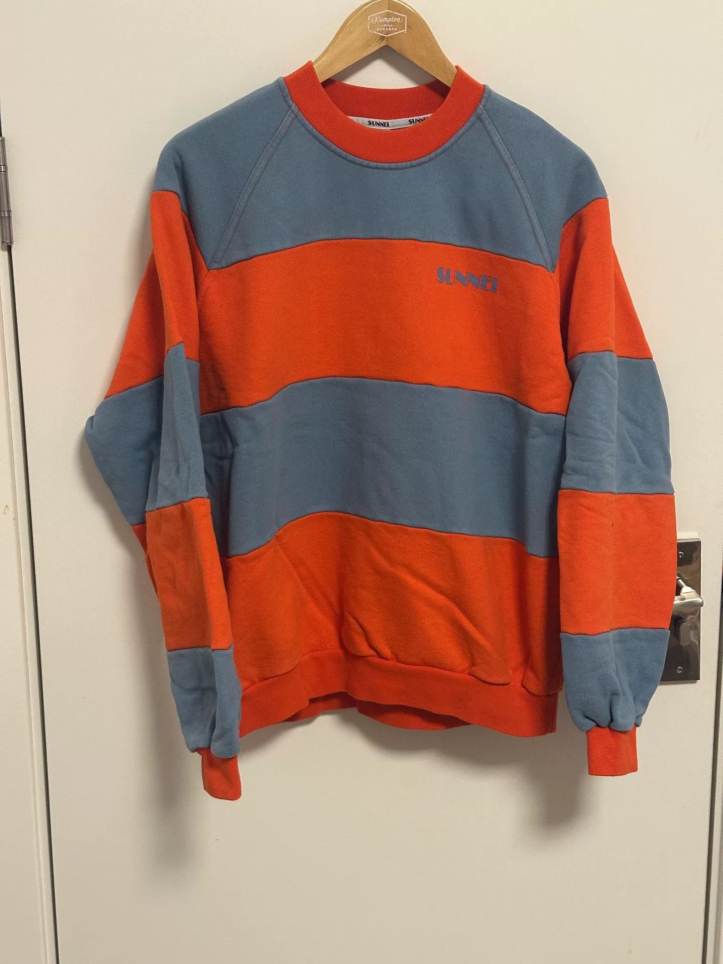 Sunnei SUNNEI Blue Orange Striped Sweatshirt Size US S / EU 44-46 / 1 - 1 Thumbnail