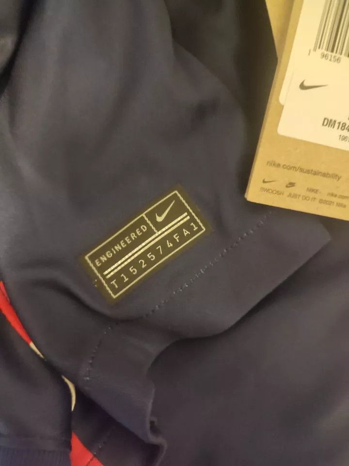 Nike 2022-23 Paris Saint-Germain Home FOOTBALL Kit SHIRT SOCCER Size US M / EU 48-50 / 2 - 11 Thumbnail