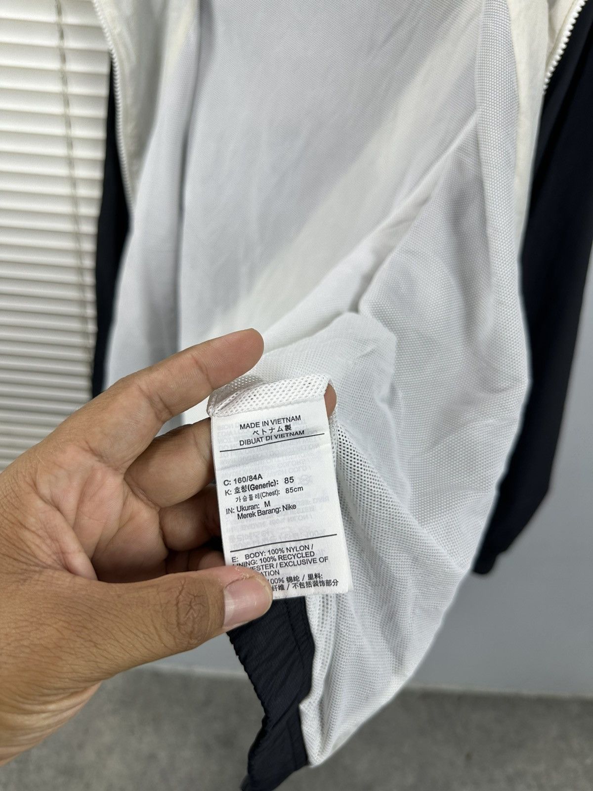 Nike NIKE SWOOSH WINDBREAKER Size US XL / EU 56 / 4 - 8 Thumbnail