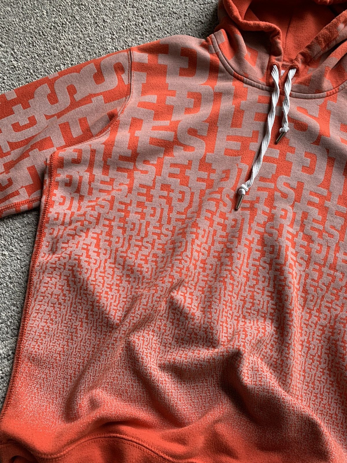 Diesel Diesel Jeans Hoodie Gradient Logo Pullover Y2K 2000s Small Size US S / EU 44-46 / 1 - 3 Thumbnail