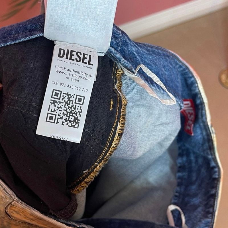 Diesel 🔥 RUNWAY DIESEL SKIRT - NWT - LIMITED EDITION 🔥 Size 25" / US 0 / IT 36 - 6 Thumbnail