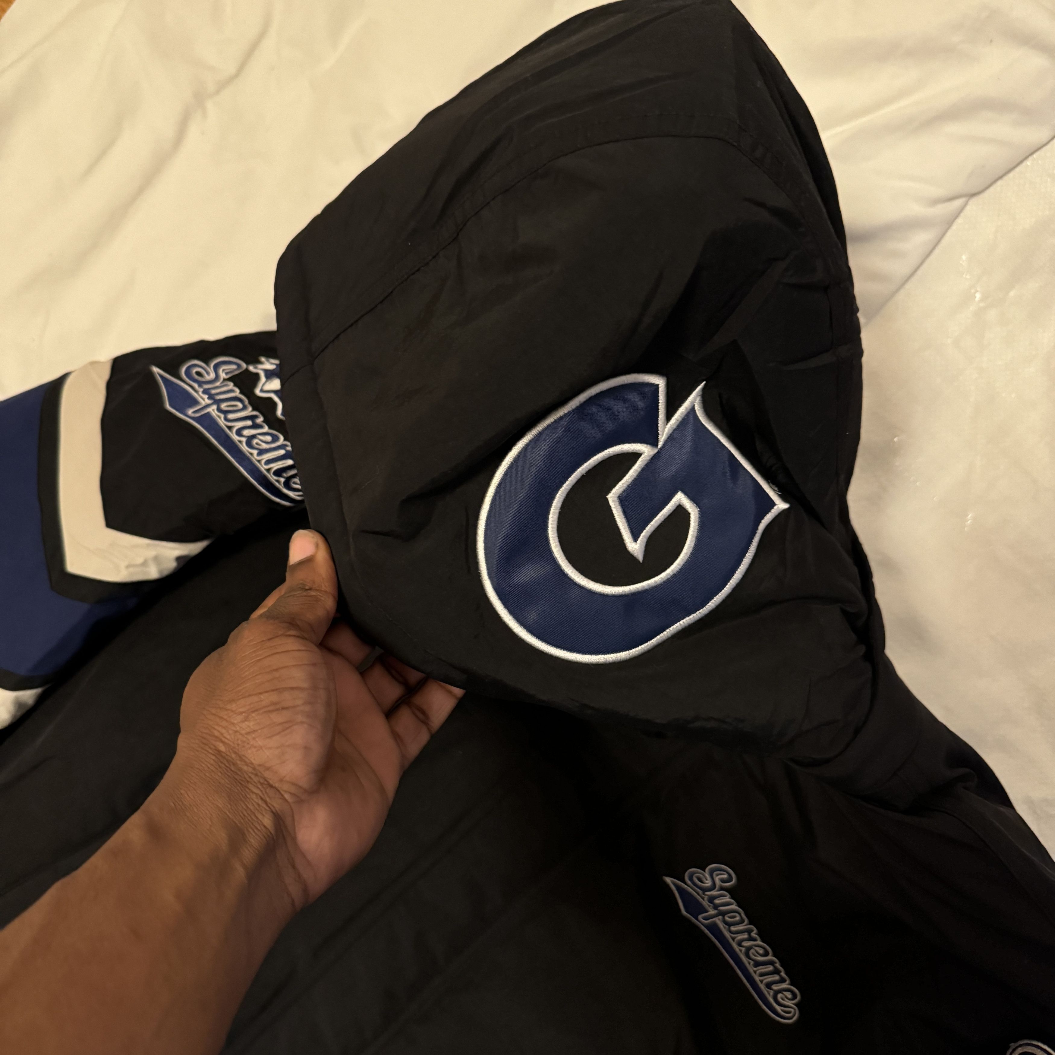 Mitchell & Ness × Supreme Supreme®/Mitchell & Ness NCAA Hooded Stadium Jacket Size US L / EU 52-54 / 3 - 10 Thumbnail