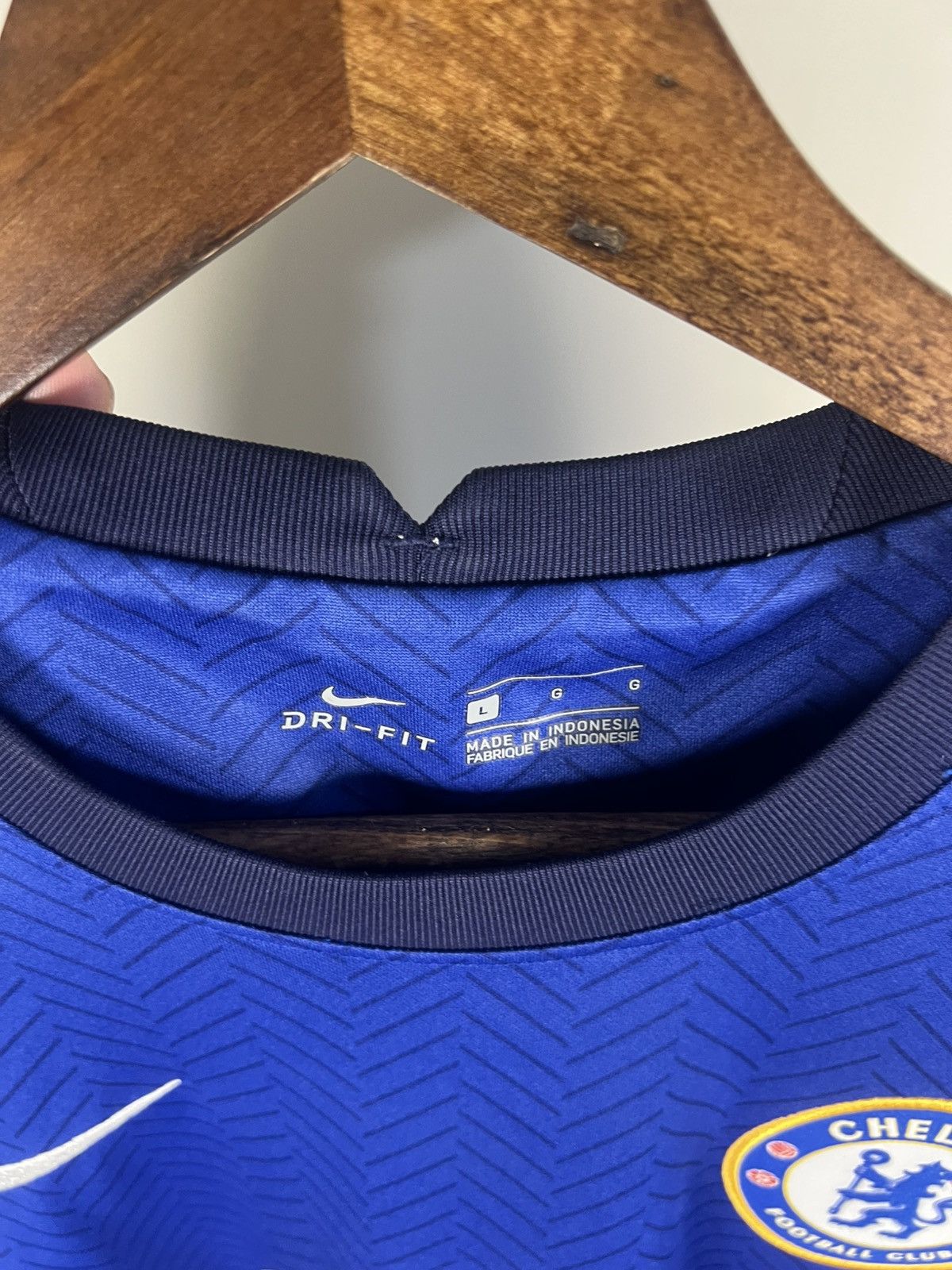Nike CHELSEA LONDON 2020/2021 FOOTBALL SOCCER JERSEY HOME NIKE Size US L / EU 52-54 / 3 - 6 Thumbnail