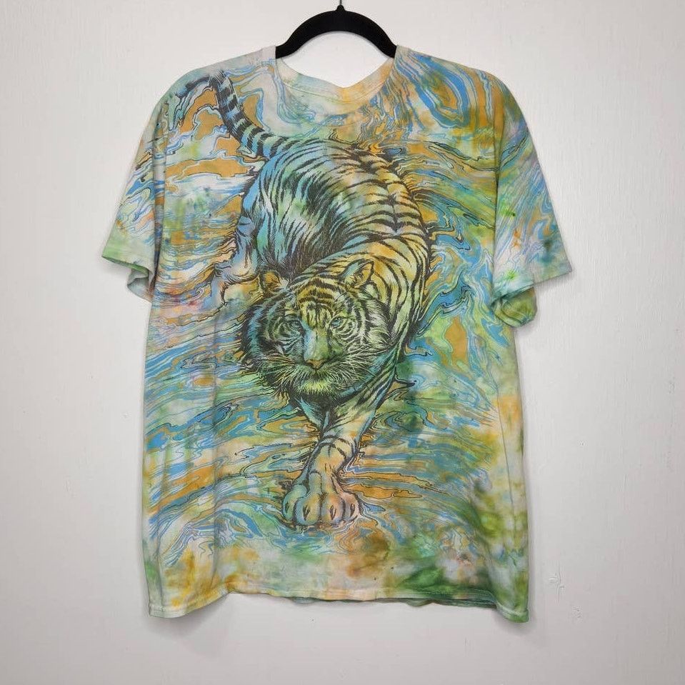 Liquid Blue Tiger Liquid Blue Custom Ice Tie Dye Nature Art Earth Lg Size US L / EU 52-54 / 3 - 2 Thumbnail