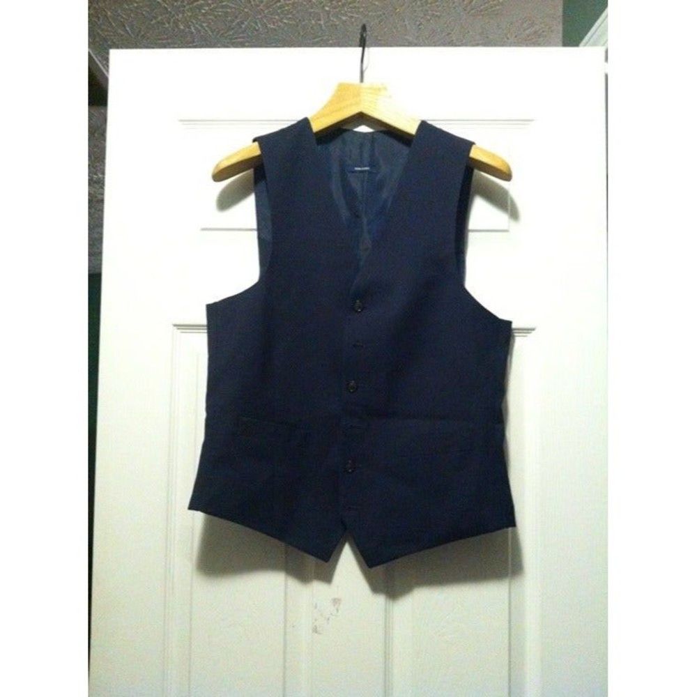 Stafford STAFFORD MEN'S NEW NAVY 51%WOOL 47%POLYESTER VEST SMALL Size US S / EU 44-46 / 1 - 2 Thumbnail