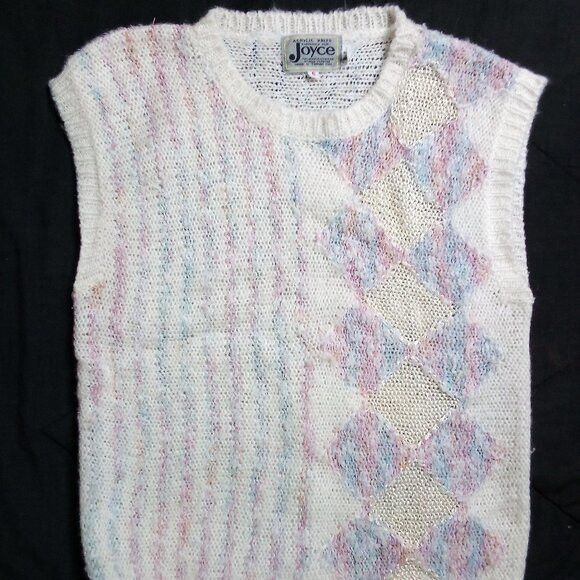 Vintage Vintage Joyce Knits Diamonds Stripes Pastel Sweater Vest Size S / US 4 / IT 40 - 1 Thumbnail