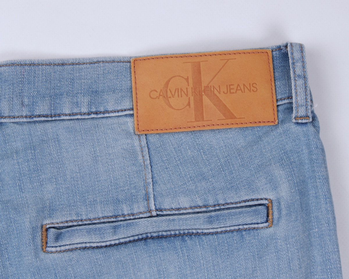 Calvin Klein × Designer Calvin Klein Jeans Light Blue Slim Taper Chino Style Jeans Size US 32 / EU 48 - 18 Thumbnail