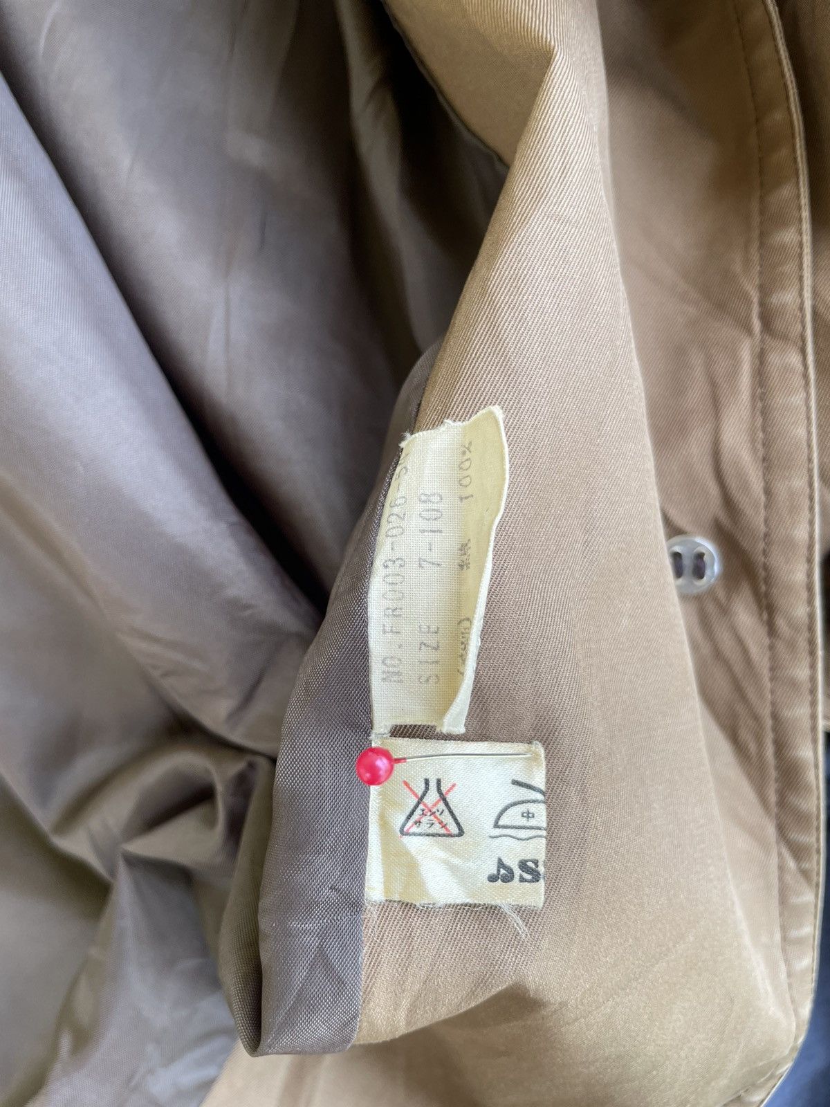 Japanese Brand Vintage YvesSaintLaurent Trench Coat Jacket Size US S / EU 44-46 / 1 - 7 Thumbnail