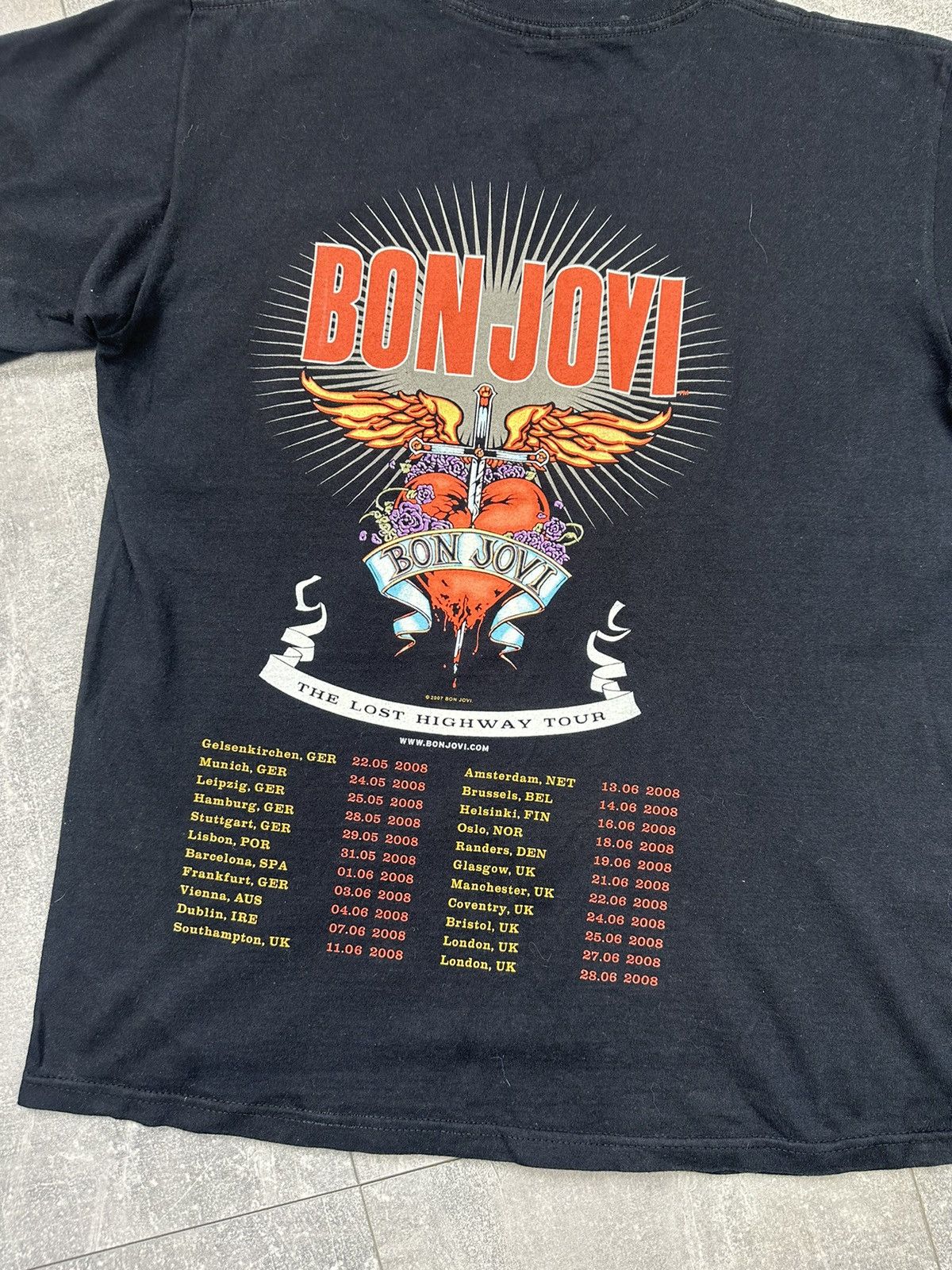 Fruit Of The Loom Bon Jovi 2007 The Lost Highway Tour Tee Size US S / EU 44-46 / 1 - 10 Thumbnail