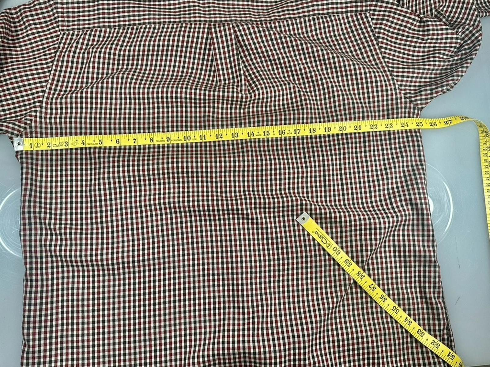 Van Heusen Van Heusen Men's Large Red Check No Iron Button Down Shirt Size US L / EU 52-54 / 3 - 6 Thumbnail