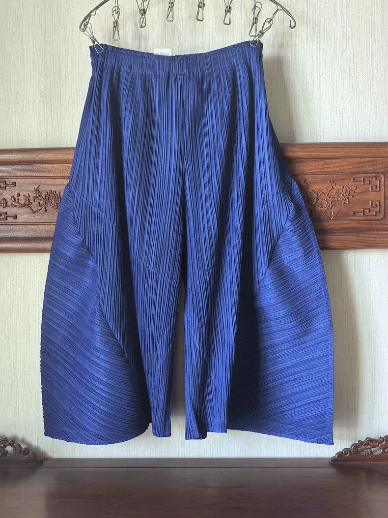 Issey Miyake Issey Miyake size:3 Blue pleated casual pants Size 31" - 6 Thumbnail