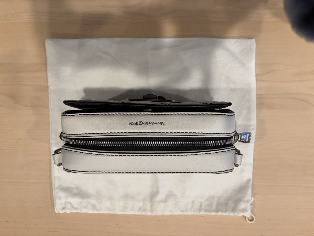 Alexander McQueen Alexander McQueen “The Myth” Bag Size ONE SIZE - 9 Thumbnail
