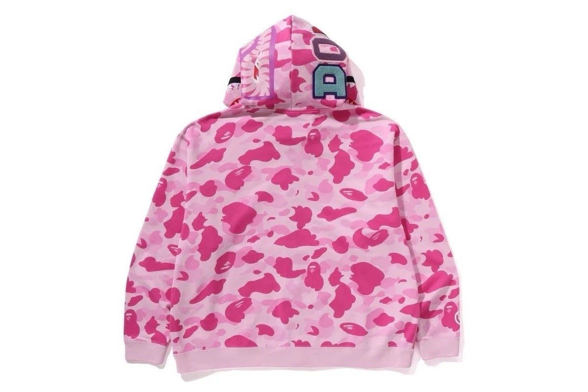 Bape BAPE® X DON TOLIVER FAUX FUR SHARK ZIP HOODIE PINK SIZE XL Size US XL / EU 56 / 4 - 8 Thumbnail