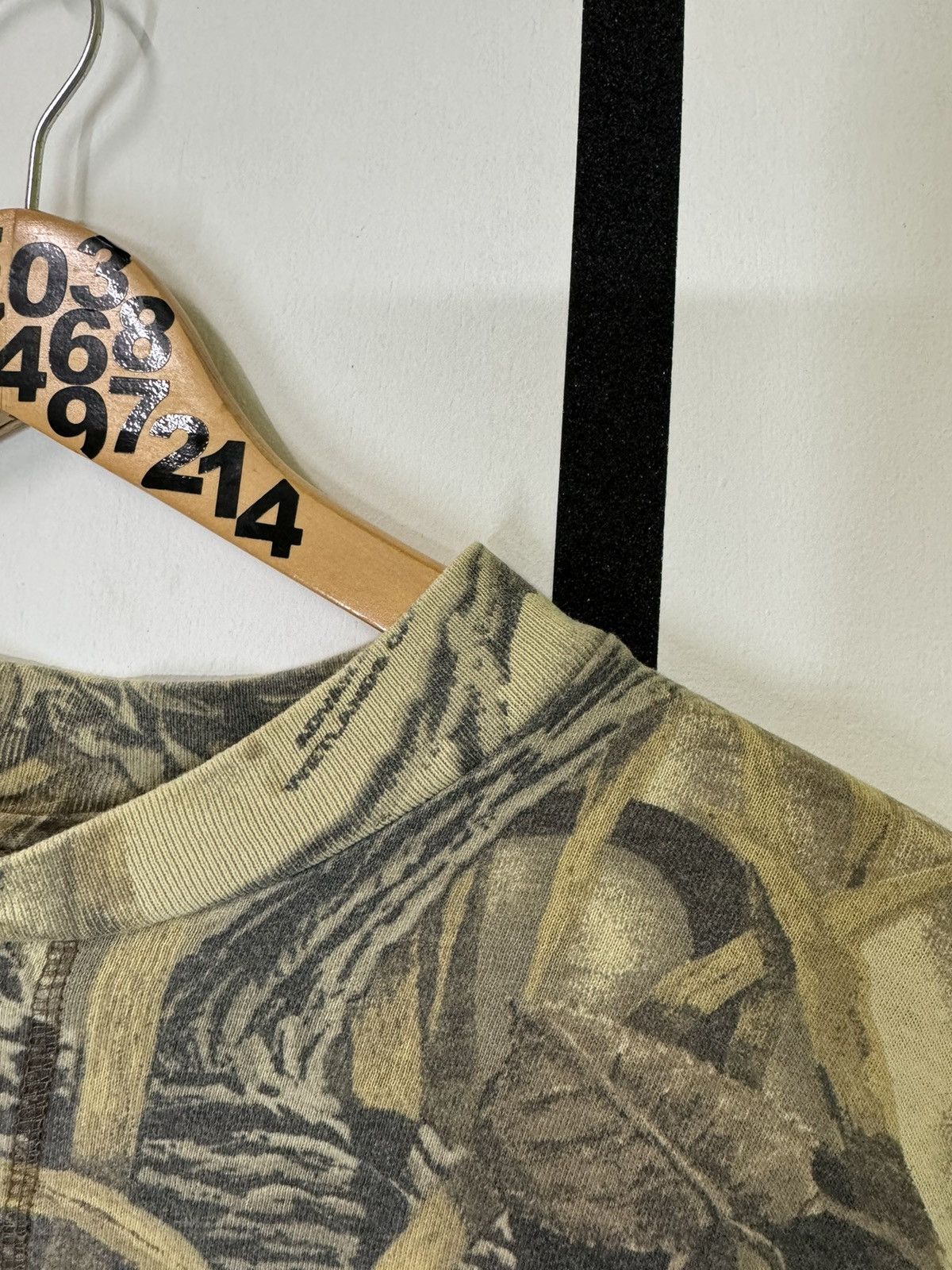 Vintage VINTAGE CAMO ADVANTAGE WETLANDS LONG SLEEVE DISTREES TEE Size US L / EU 52-54 / 3 - 6 Thumbnail