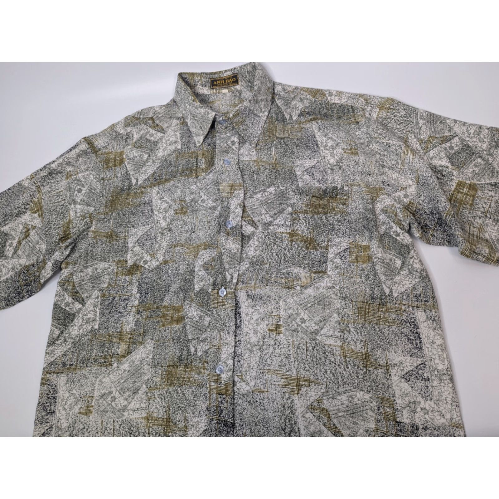 Vintage ANH BAO Silk Button Shirt Short Sleeve Abstract Geometic Size Mens L Beachy Shirt (Button-Up) Casual Workwear Size US L / EU 52-54 / 3 - 2 Thumbnail