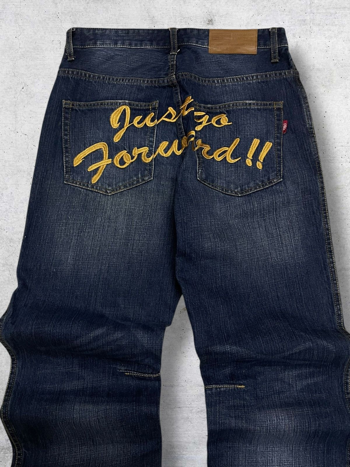 semanticdesign VINTAGE IIGARMENTS JAPAN DESIGNER ‘JUST GO FORWARD’ DAICOCK Size US 31 - 5 Thumbnail