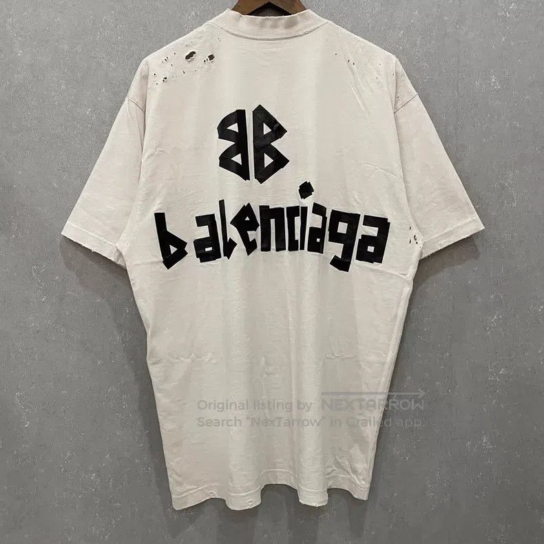 Balenciaga Balenciaga Letter Printed Worn Short Sleeve Round Neck T-S Size US S / EU 44-46 / 1 - 2 Thumbnail
