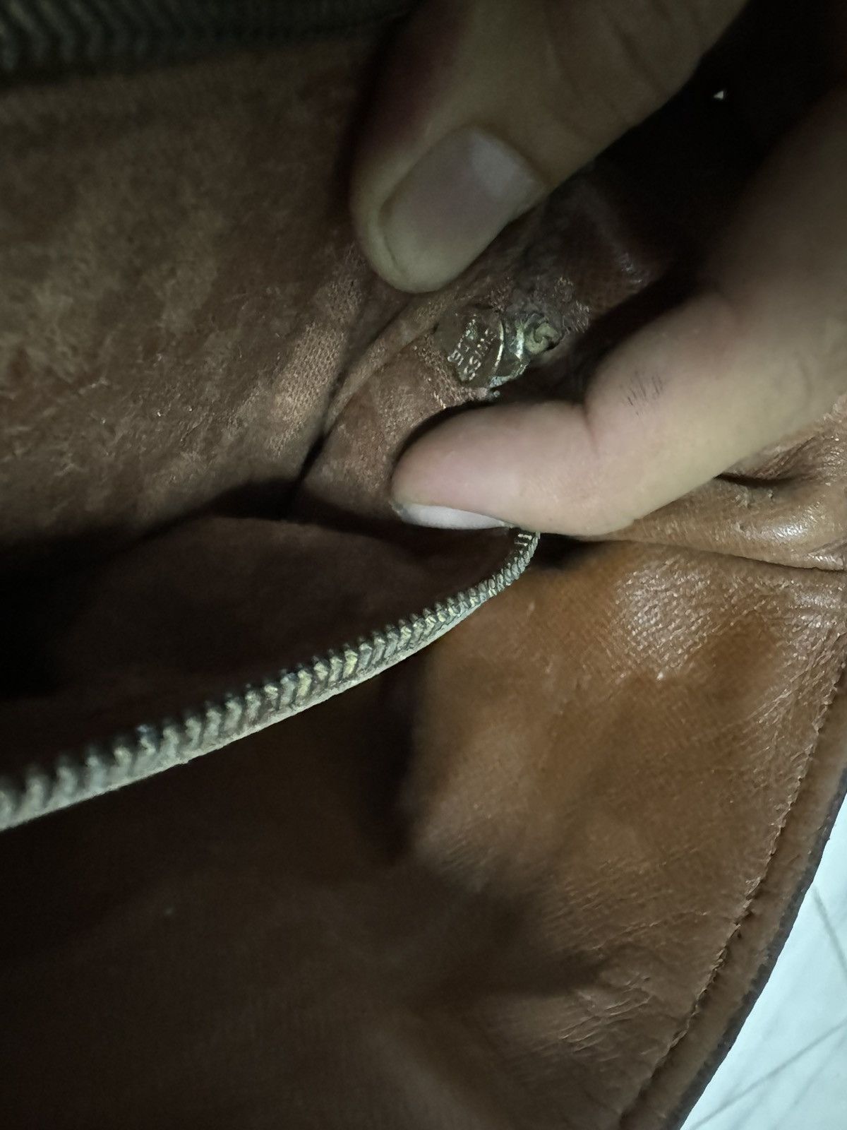 Louis Vuitton × Vintage Vintage Louis Vuitton Chantilly Swiss made shoulder bag Size ONE SIZE - 13 Thumbnail