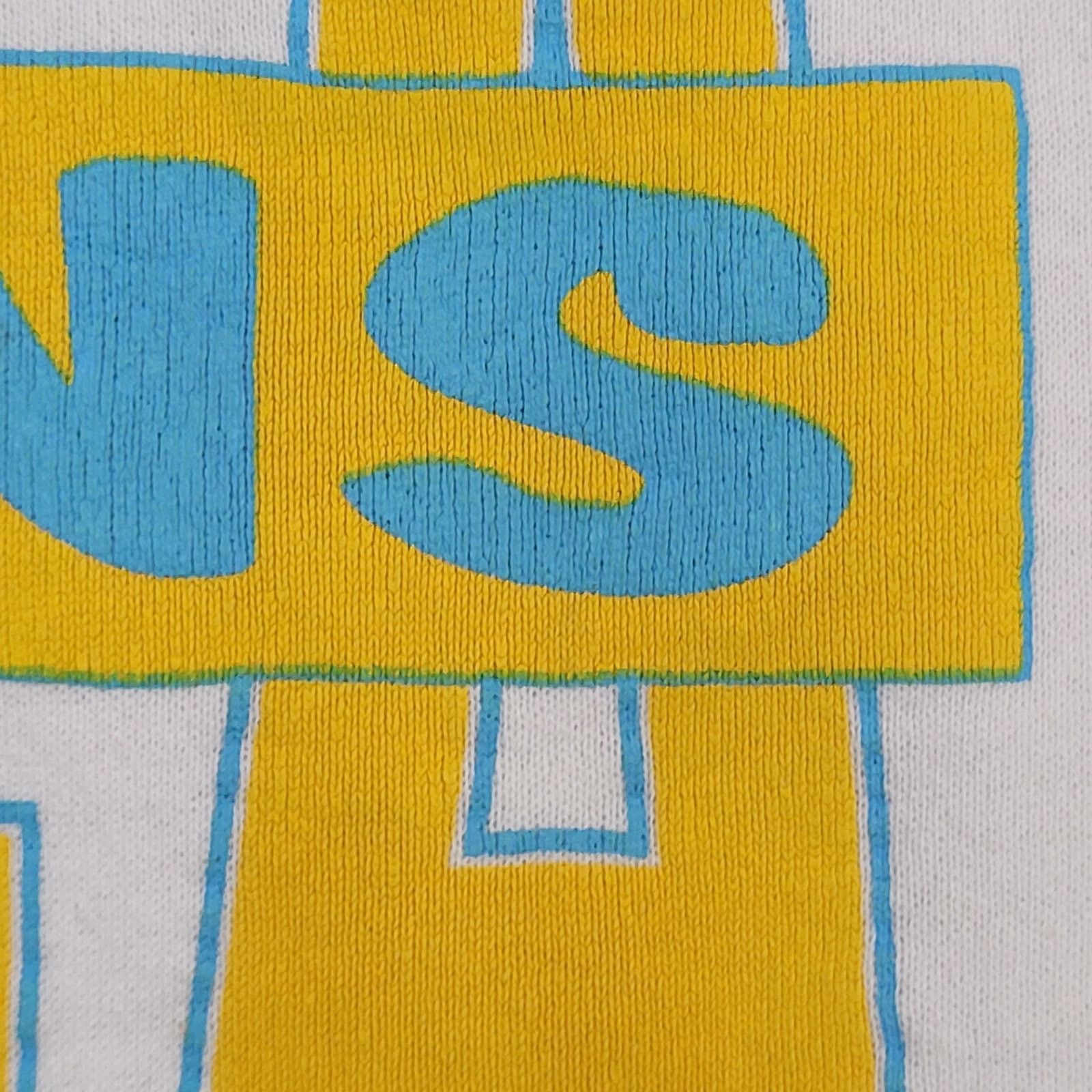 Fruit Of The Loom Vintage UCLA Bruins Sweatshirt Womens Large 21x23 Crop USA Size L / US 10 / IT 46 - 16 Thumbnail