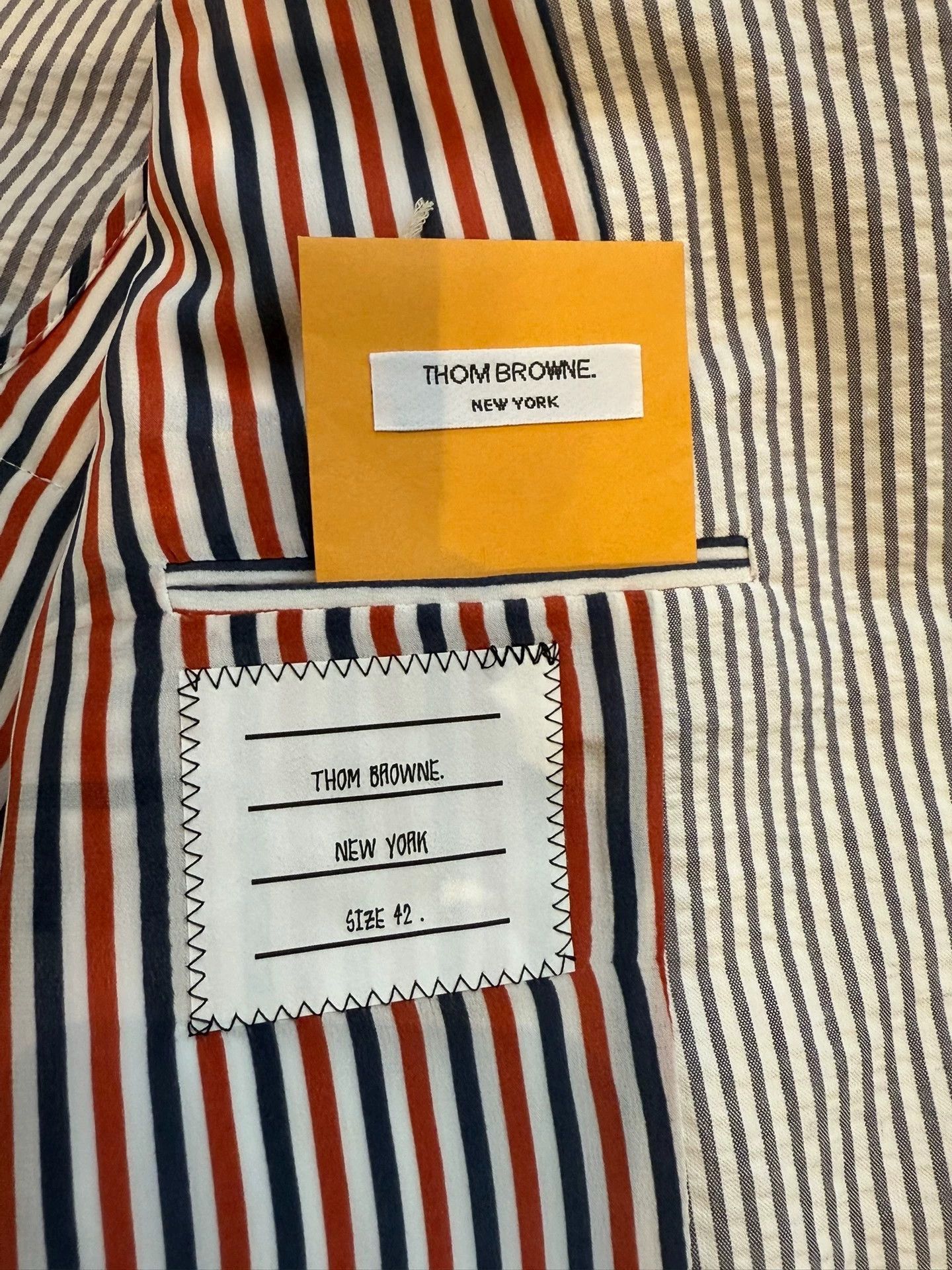 Thom Browne Thom Browne Women's Classic Seersucker Short Blazer Size M / US 6-8 / IT 42-44 - 4 Thumbnail