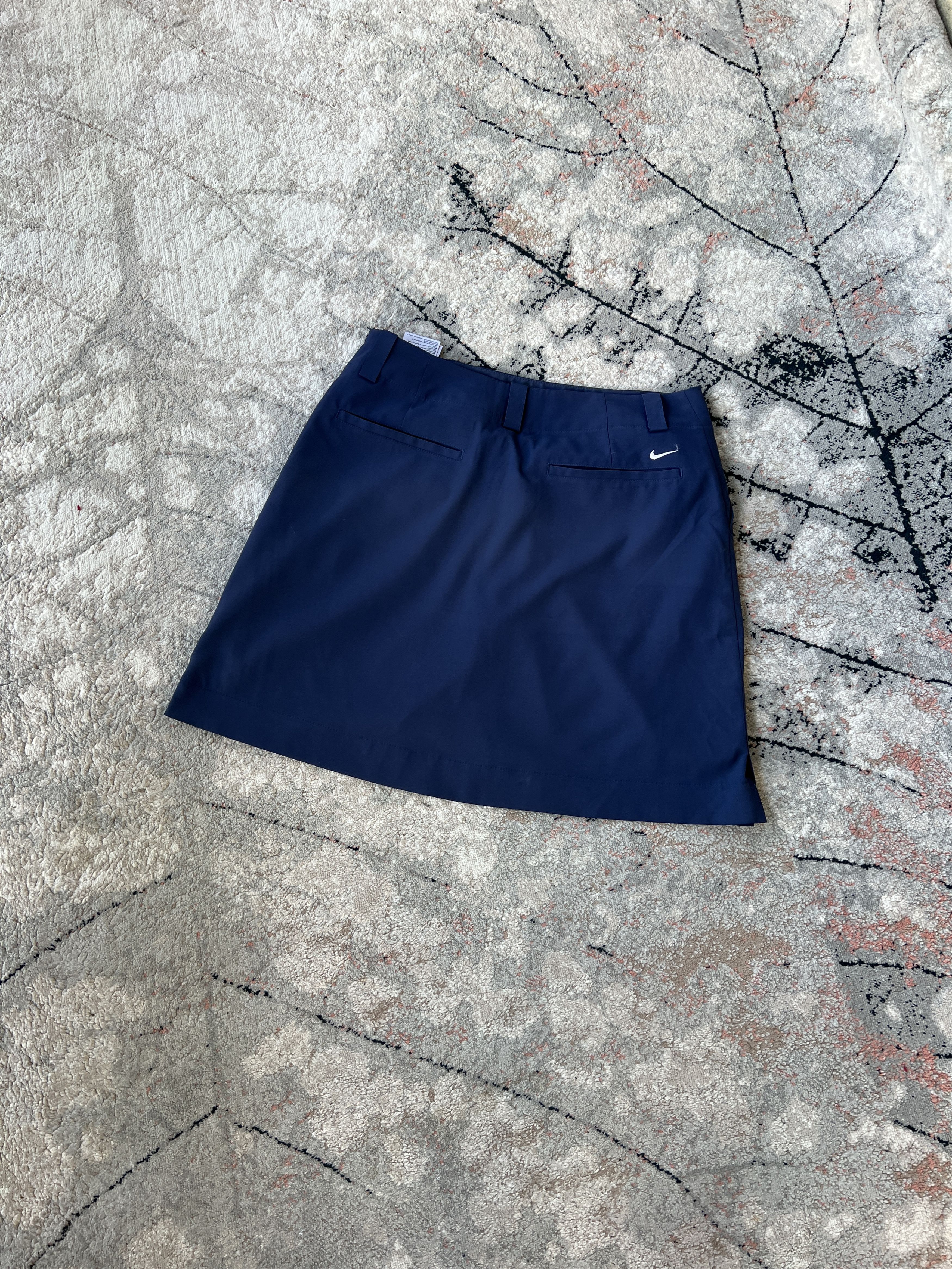 Nike Nike Golf Skirt Size 28" / US 6 / IT 42 - 1 Thumbnail