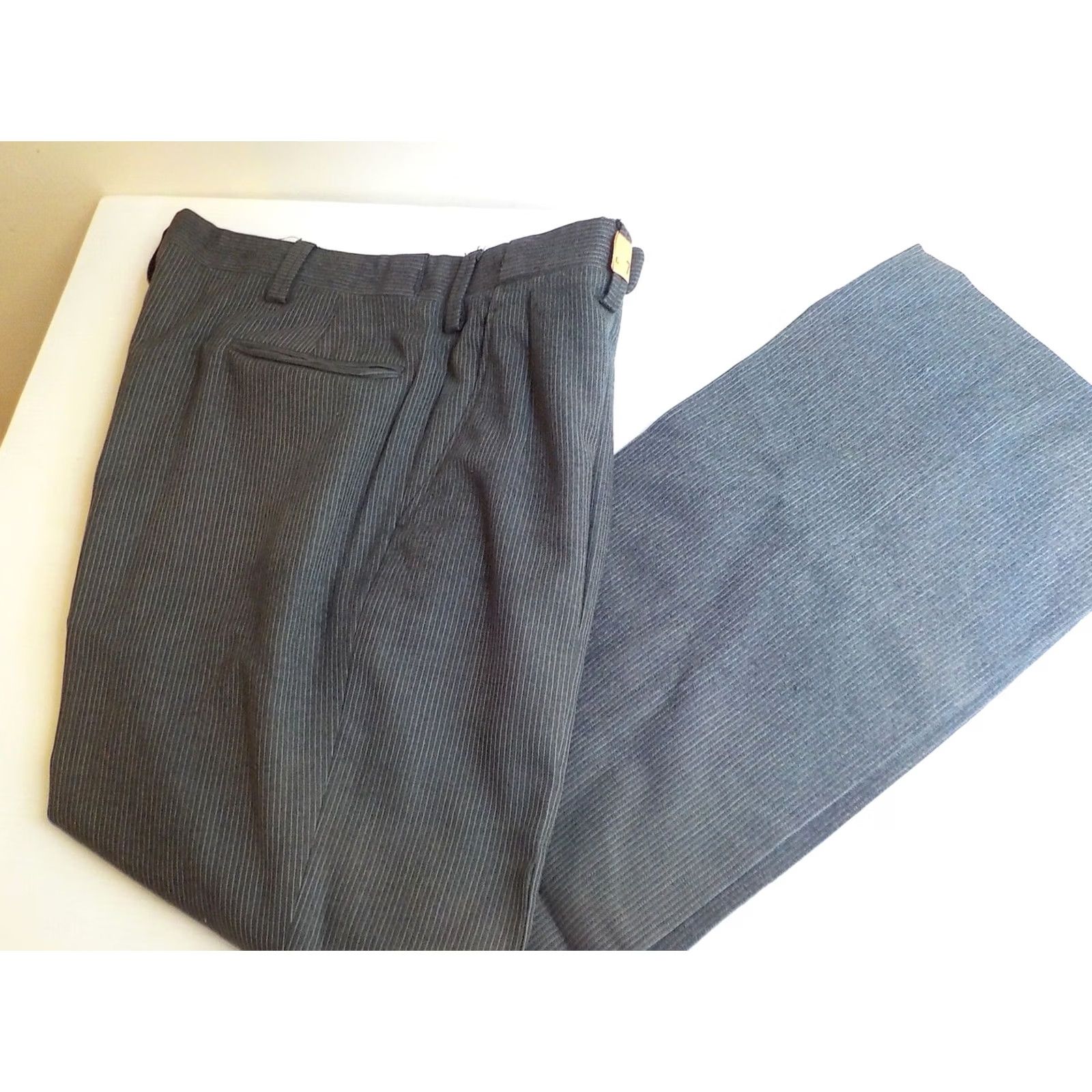 DAKS VINTAGE DAKS Suit 2 Button Pinstriped Gray Wool 42R Regular Pants 36x31 Mens Accessories Size 42R - 7 Thumbnail