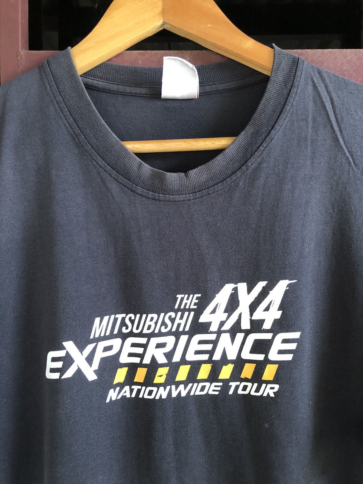 Japanese Brand × Marlboro Adventure Team × Vintage Vintage Y2K Mitsubishi Motor Ralliart 4x4 Tshirt Size US L / EU 52-54 / 3 - 3 Thumbnail