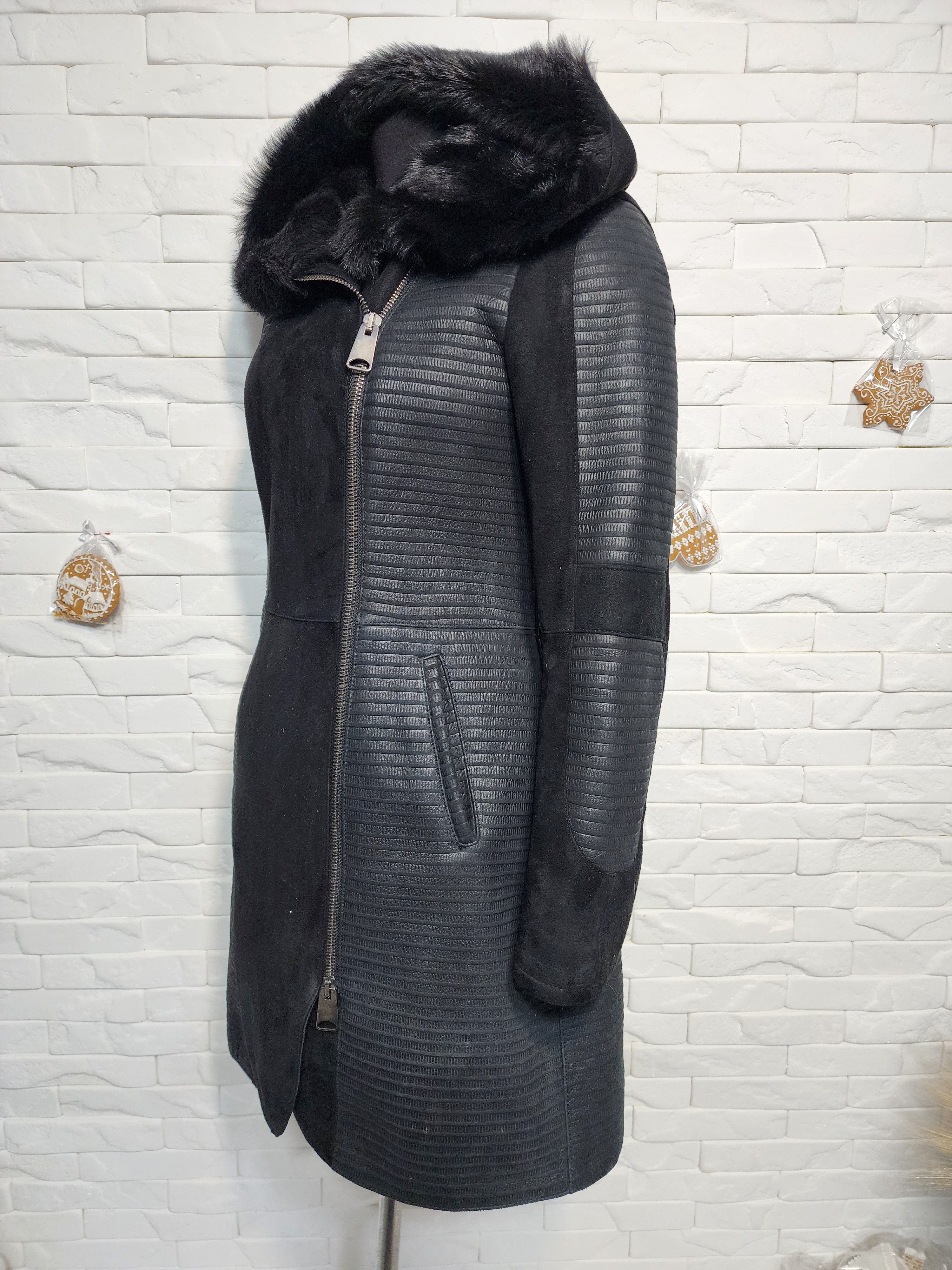 Black Sheepskin Coat: Genuine Fur Hood, Metal Zipper