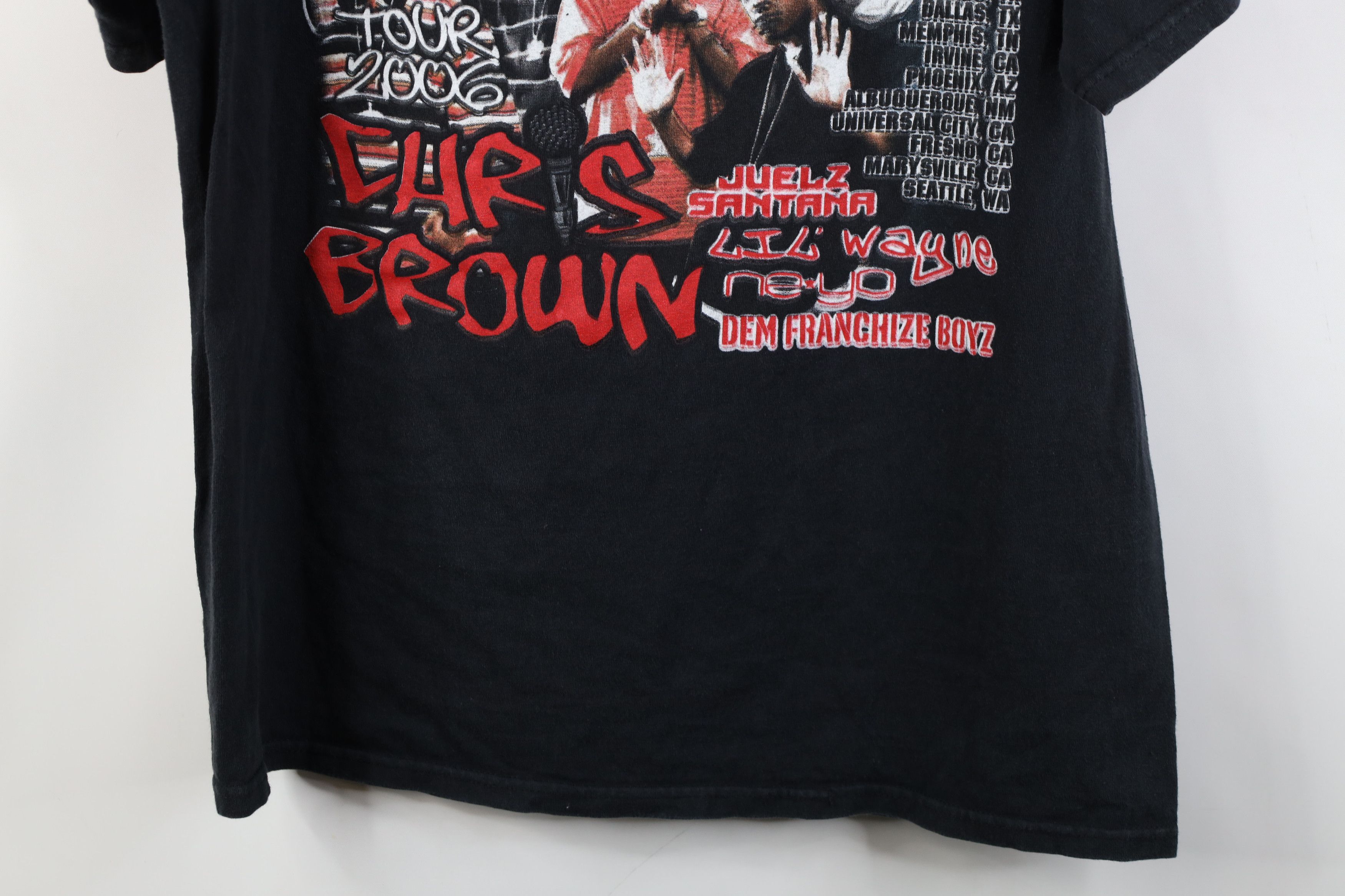 Vintage Vintage 2006 Tour Chris Brown Lil Wayne NeYo Juelz T-Shirt Size US L / EU 52-54 / 3 - 16 Thumbnail